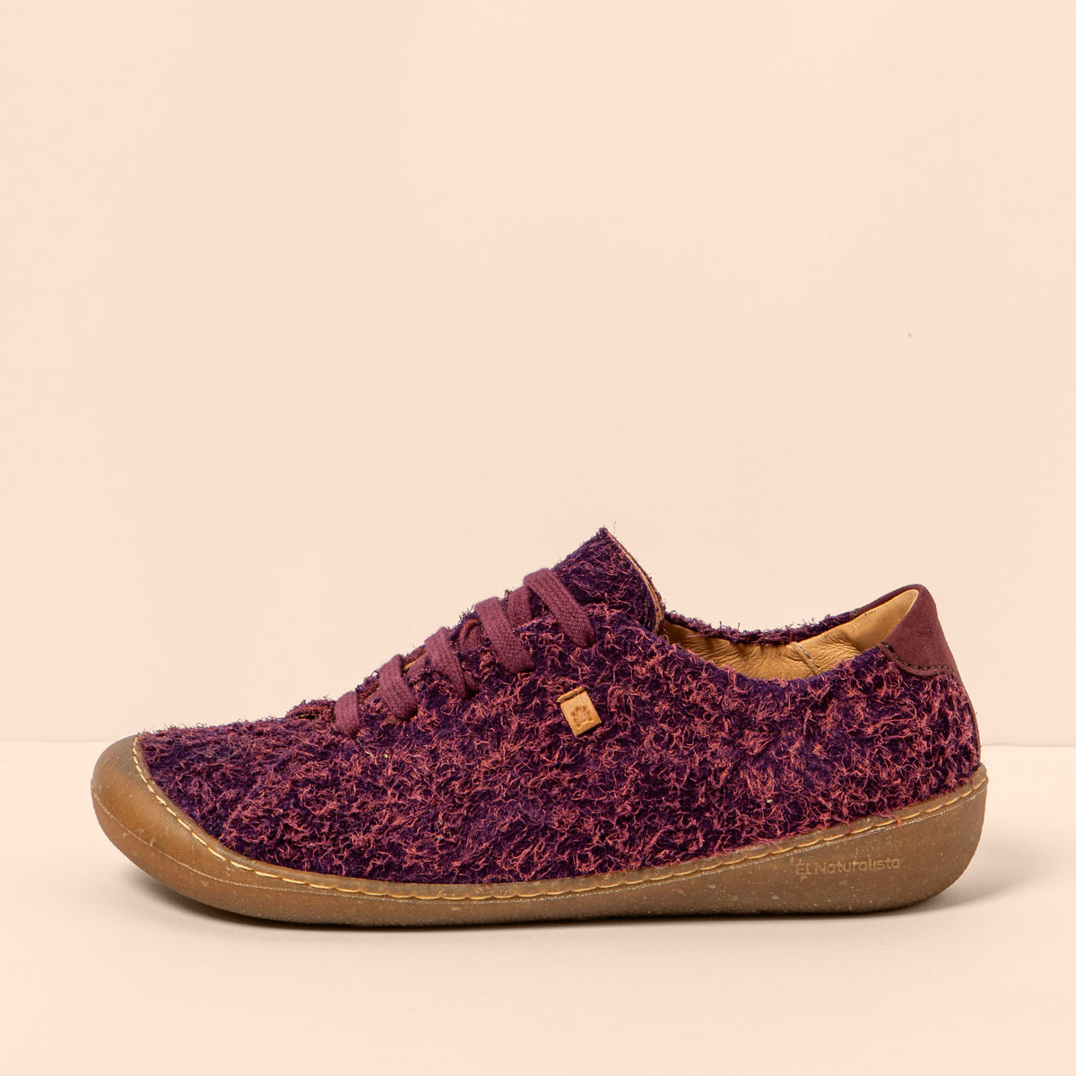 gid://shopify/Product/16124495921484_1