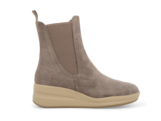 gid://shopify/Product/16118256501068_1