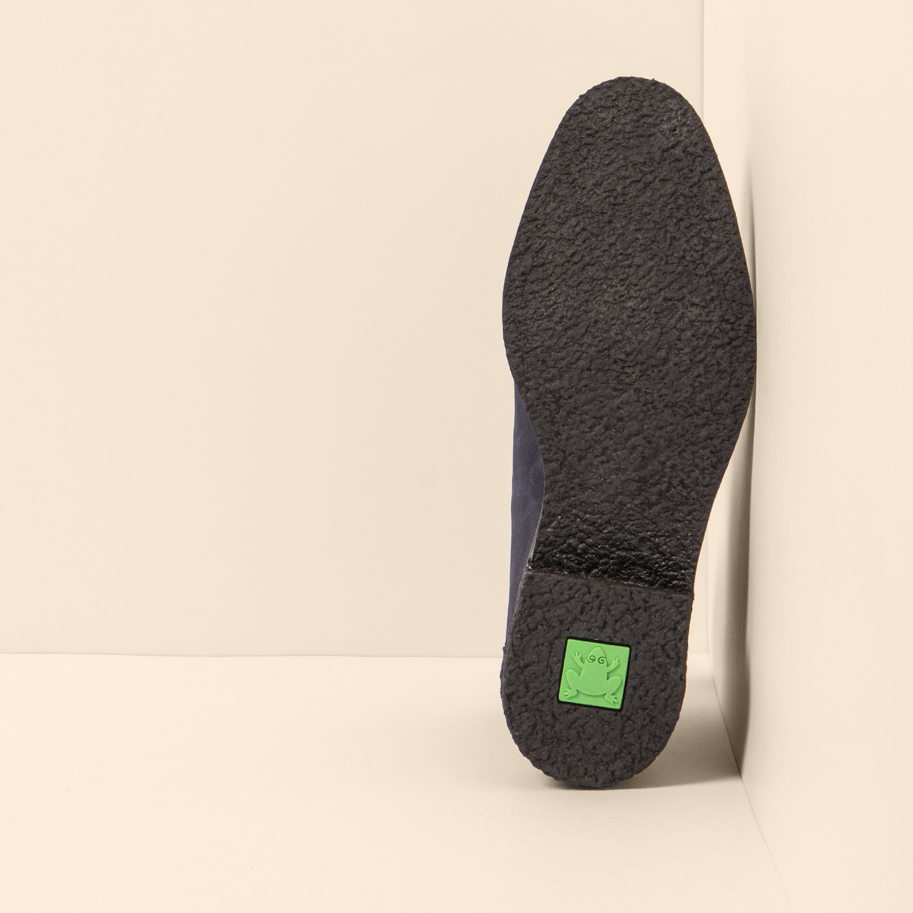 gid://shopify/Product/15791653257548_6