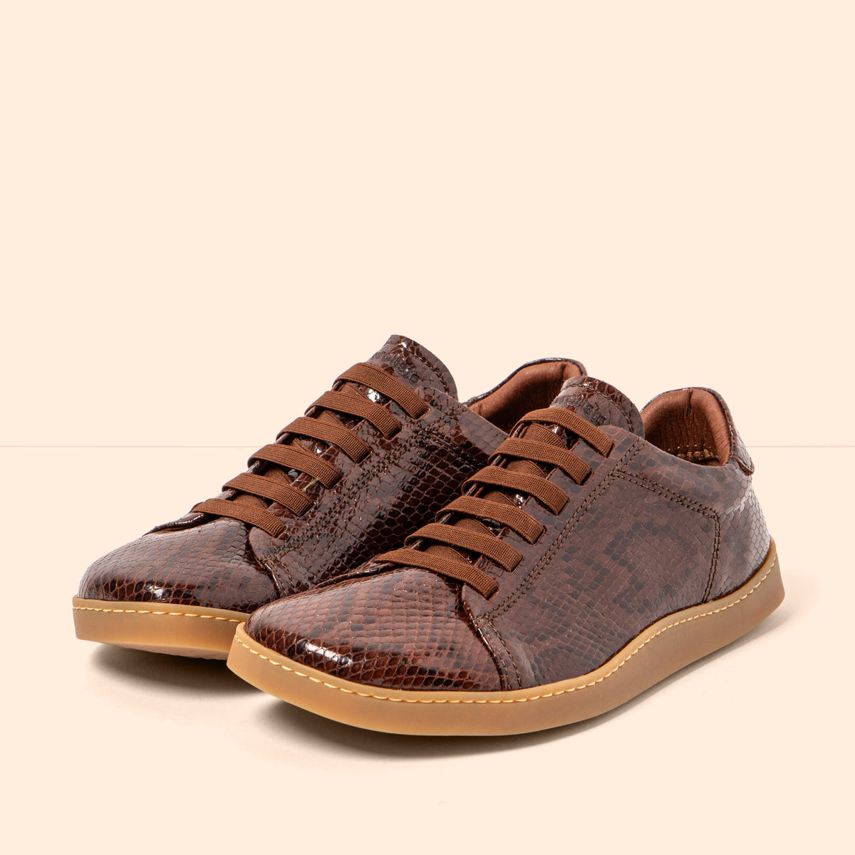 gid://shopify/Product/16124795715916_2