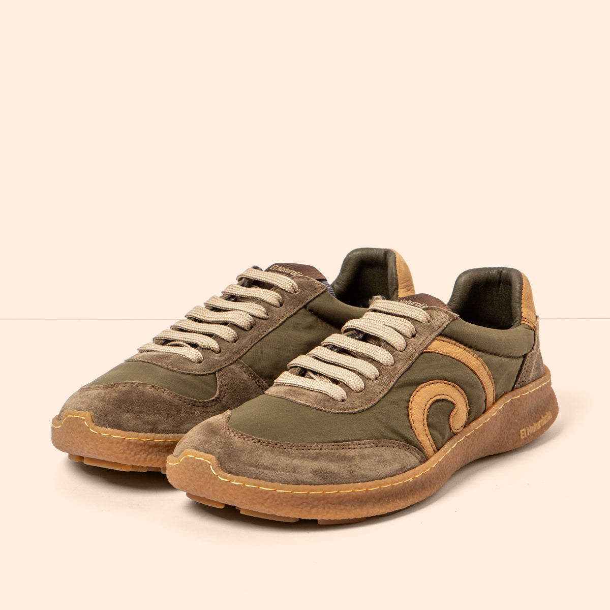 gid://shopify/Product/16124440117580_6