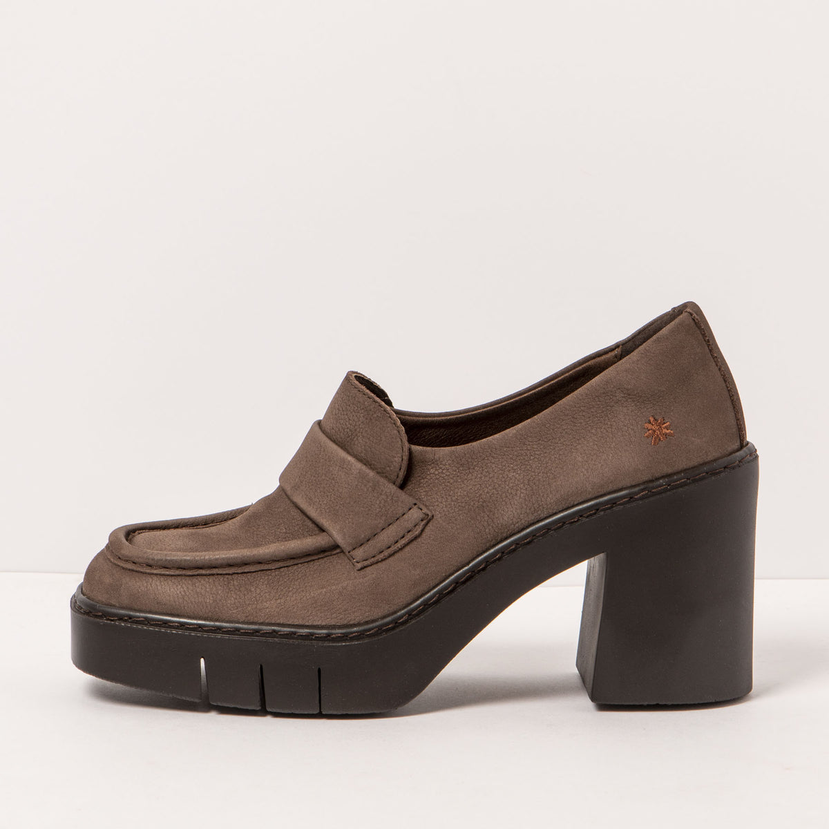 gid://shopify/Product/16171751113036_4