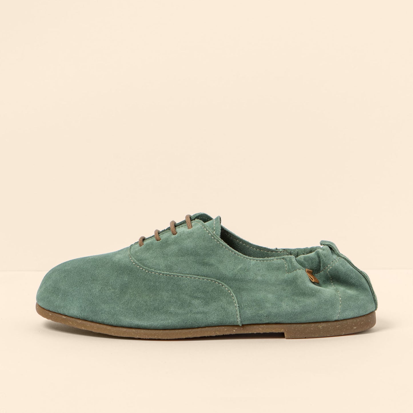 gid://shopify/Product/15700010991948_4