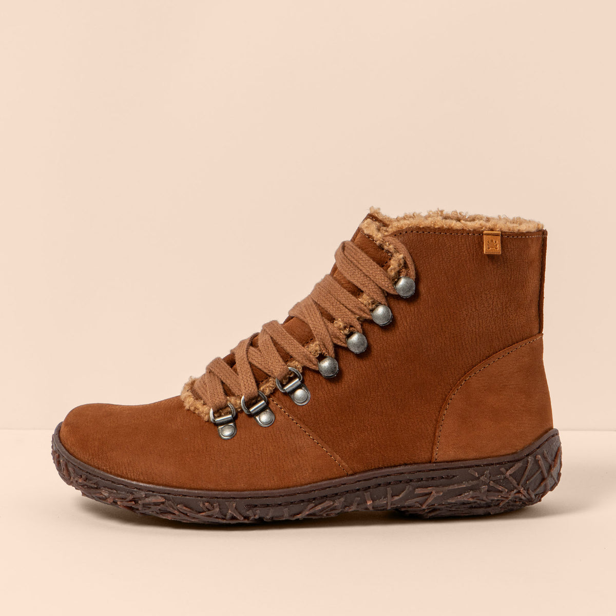 gid://shopify/Product/16124462039372_1