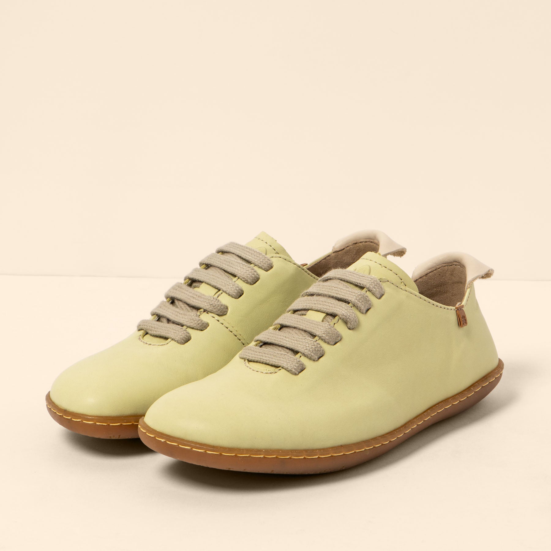 gid://shopify/Product/15700682506572_2