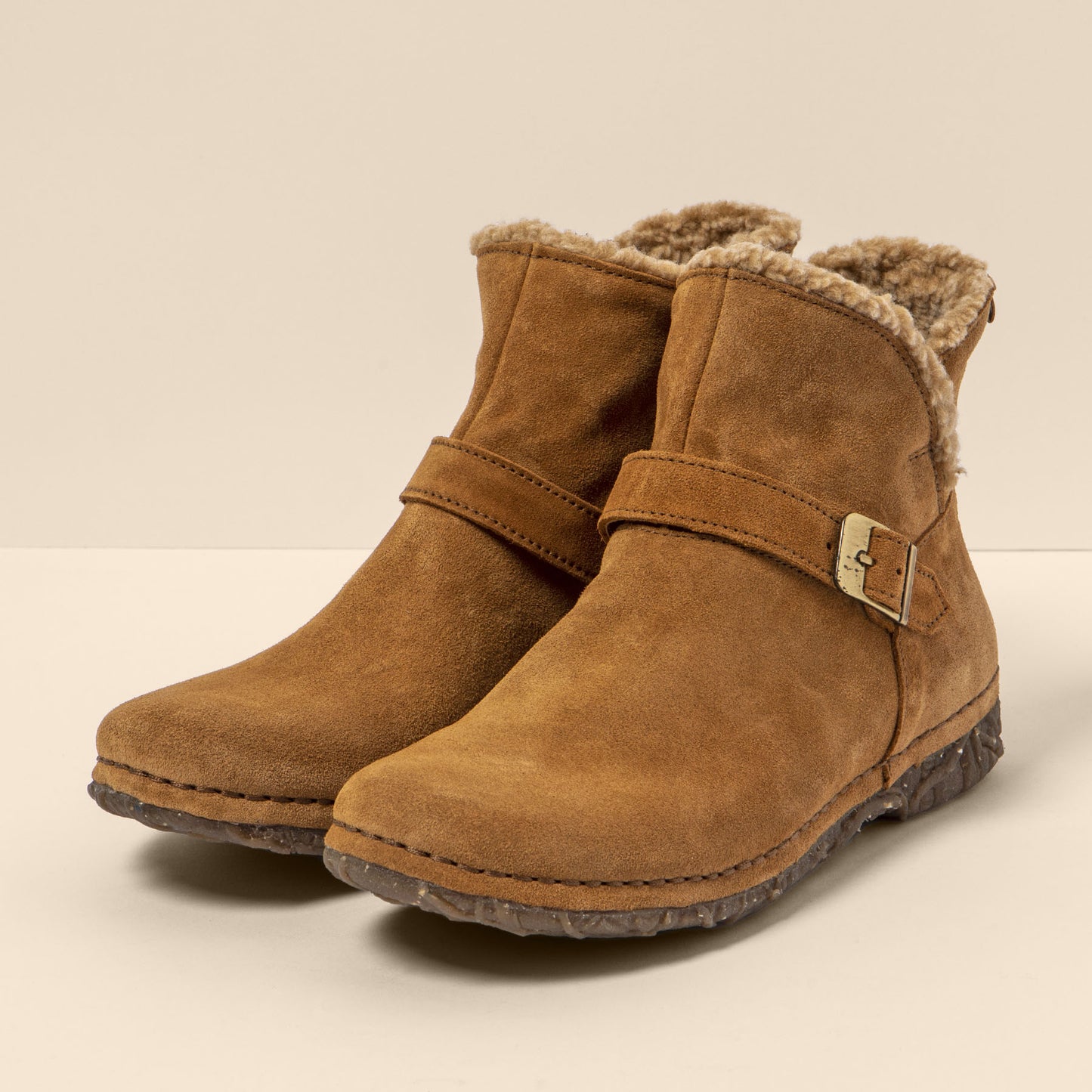 gid://shopify/Product/15700002210124_2