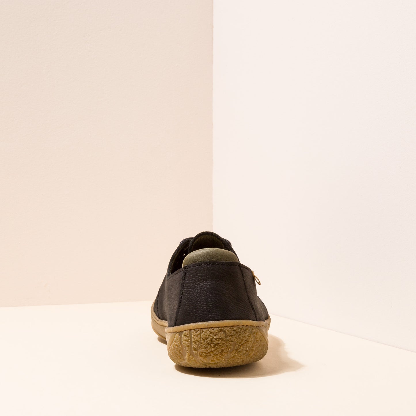 gid://shopify/Product/15699961643340_6