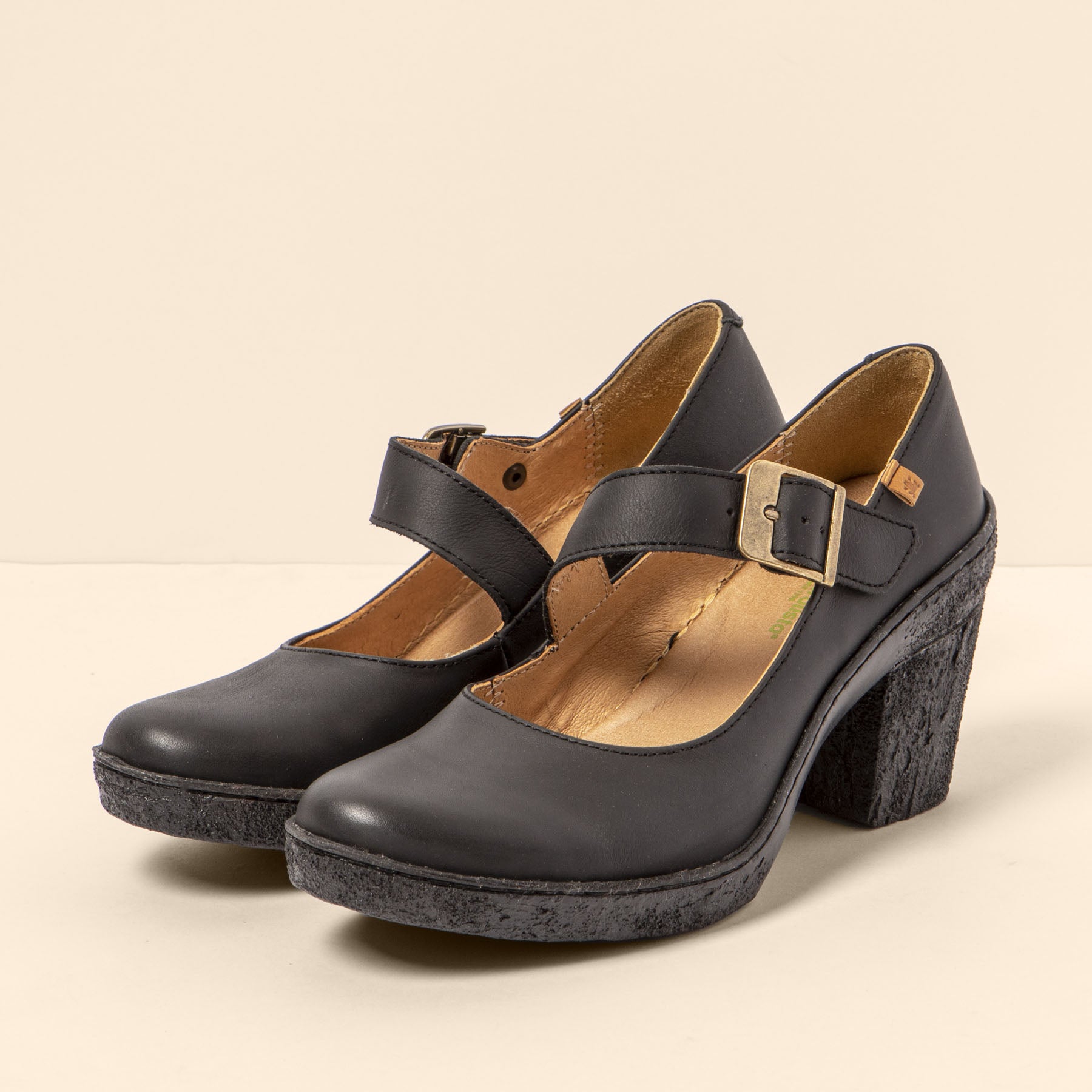 gid://shopify/Product/15699967410508_2