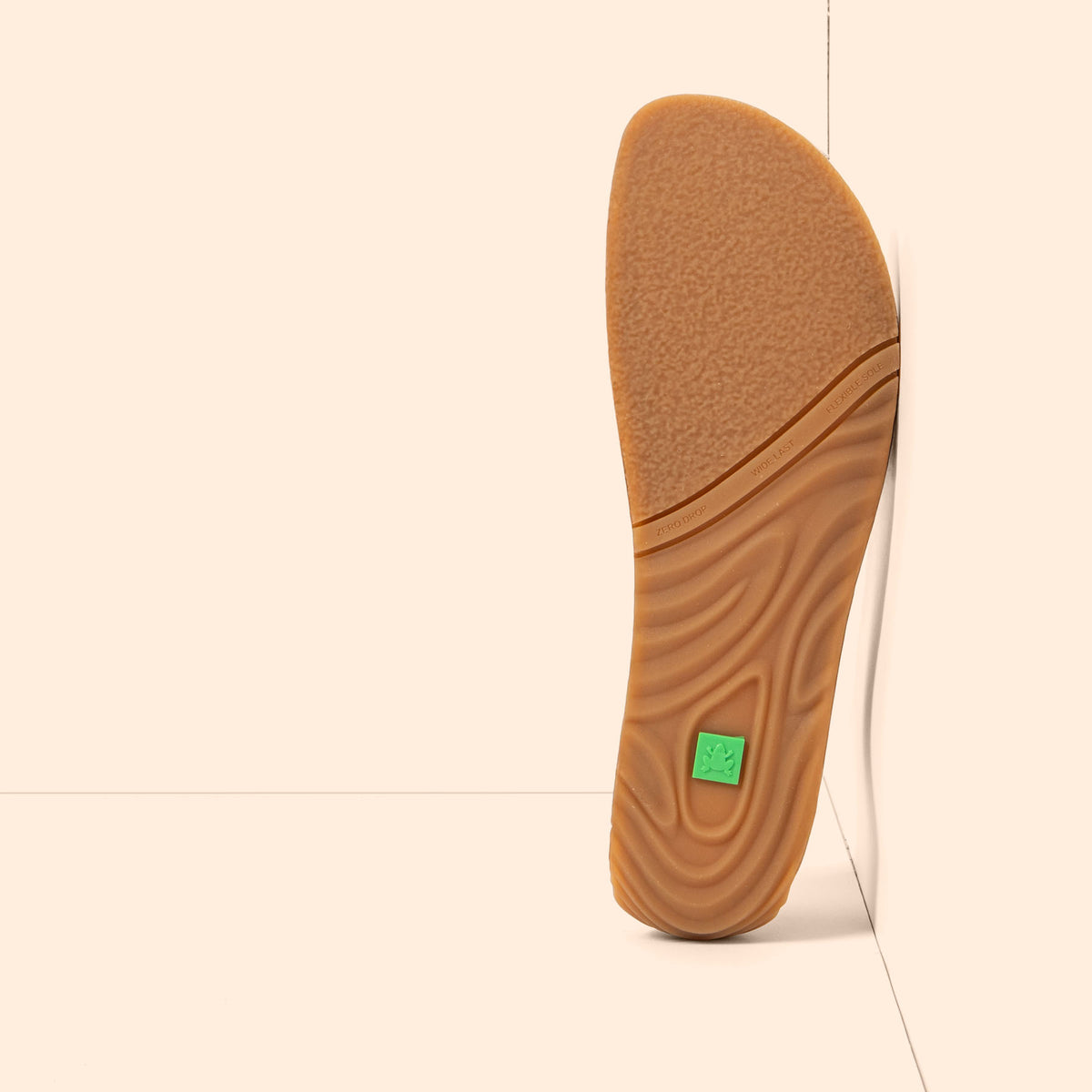 gid://shopify/Product/16124825534796_3