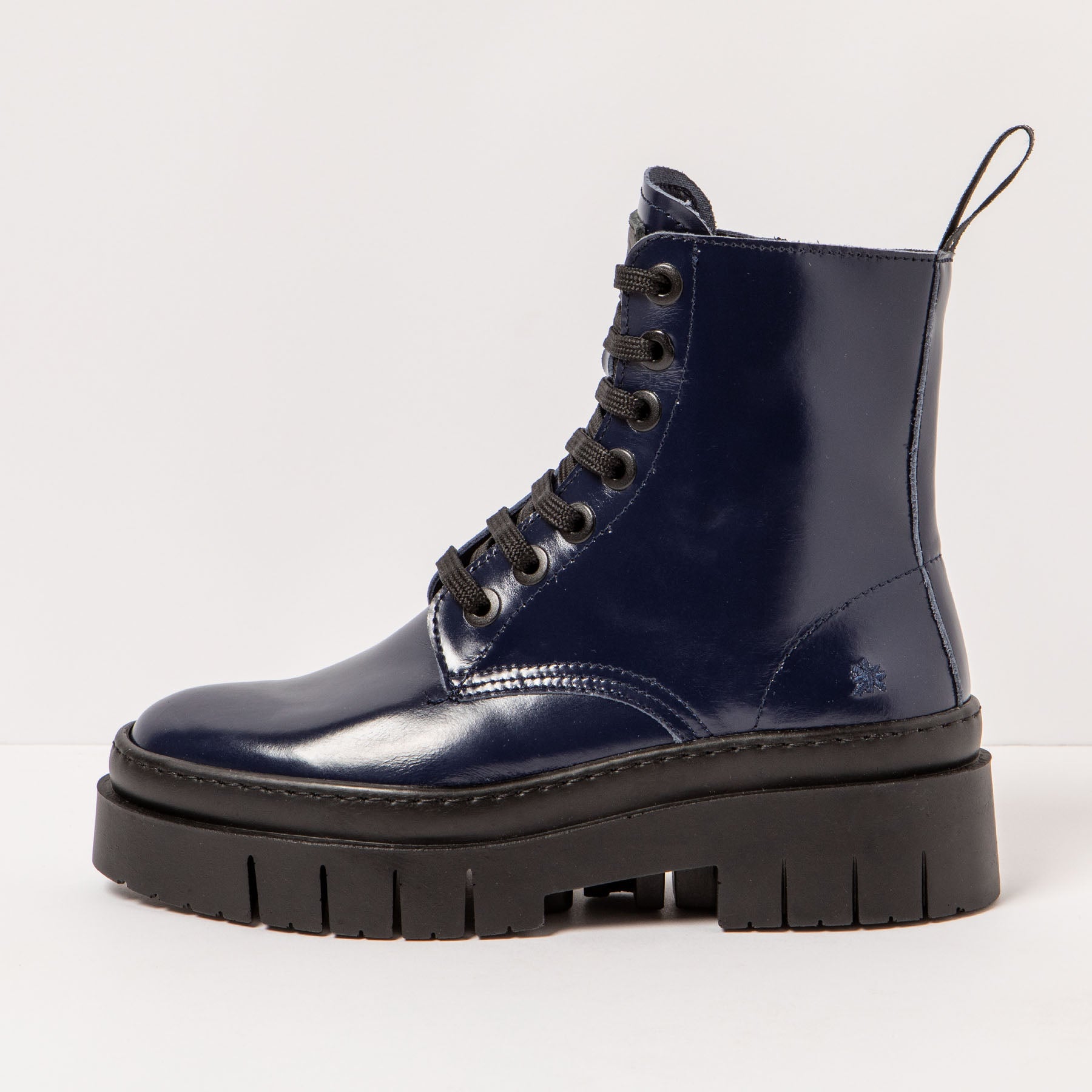 gid://shopify/Product/15694343176524_1