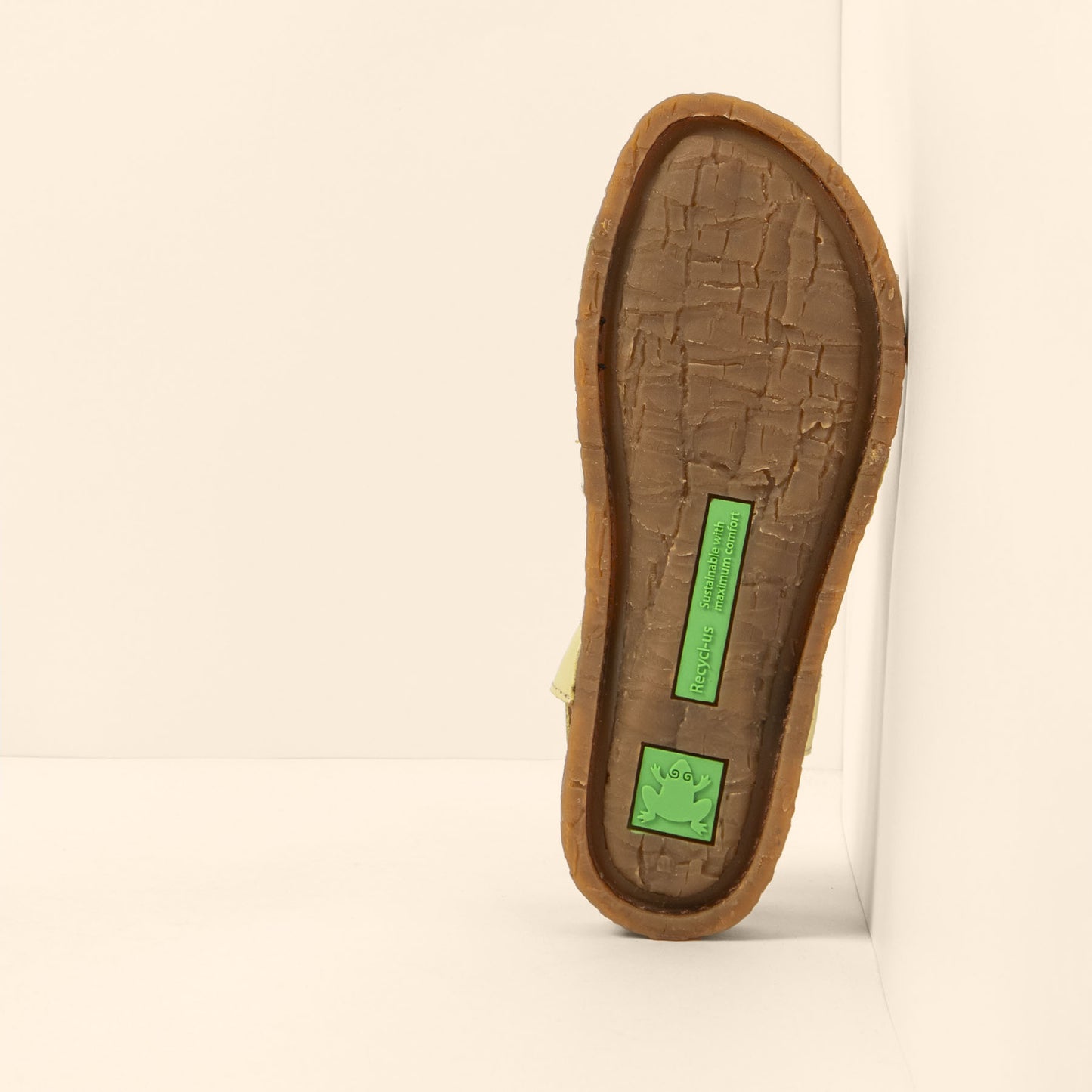 gid://shopify/Product/15791881158988_3
