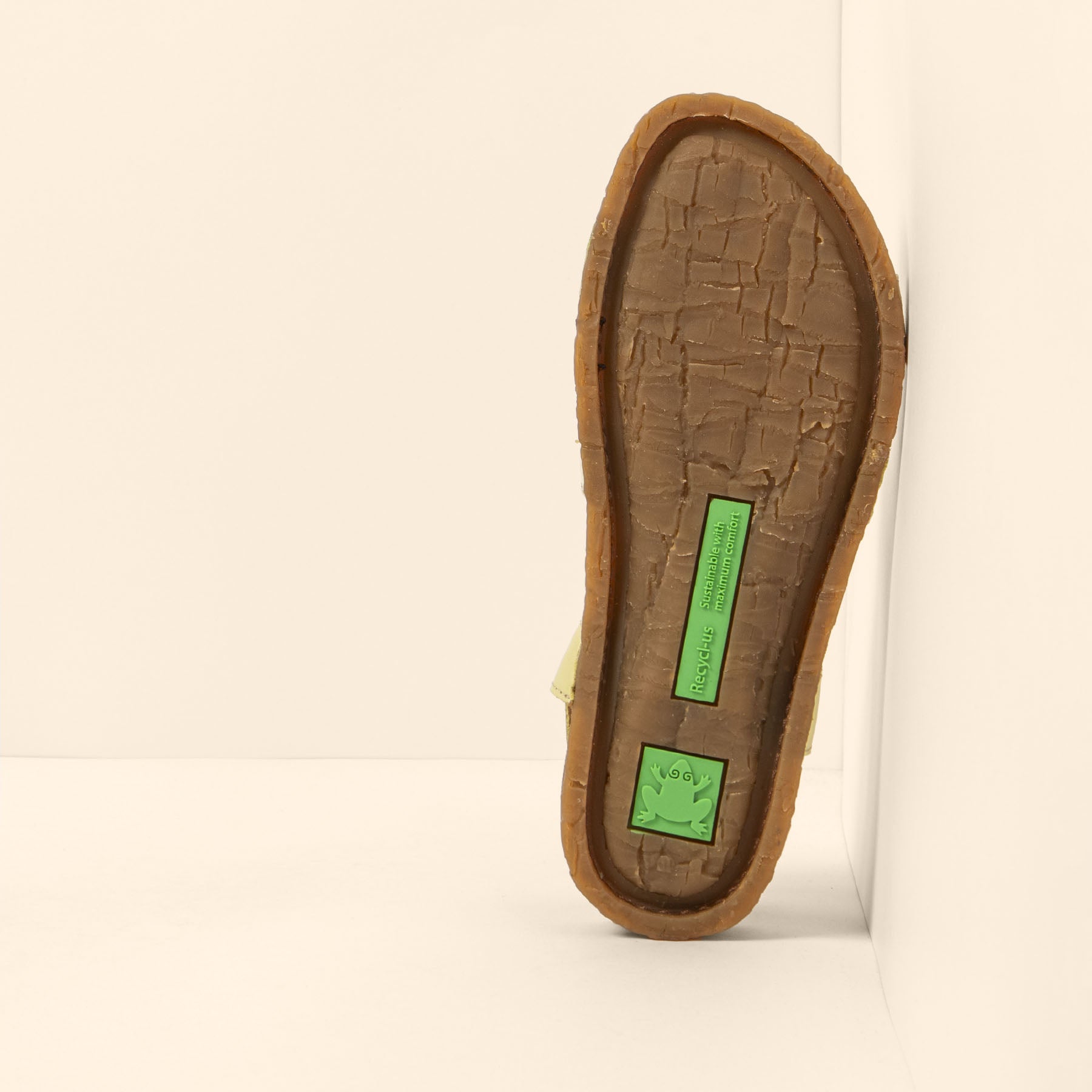 gid://shopify/Product/15791881158988_3
