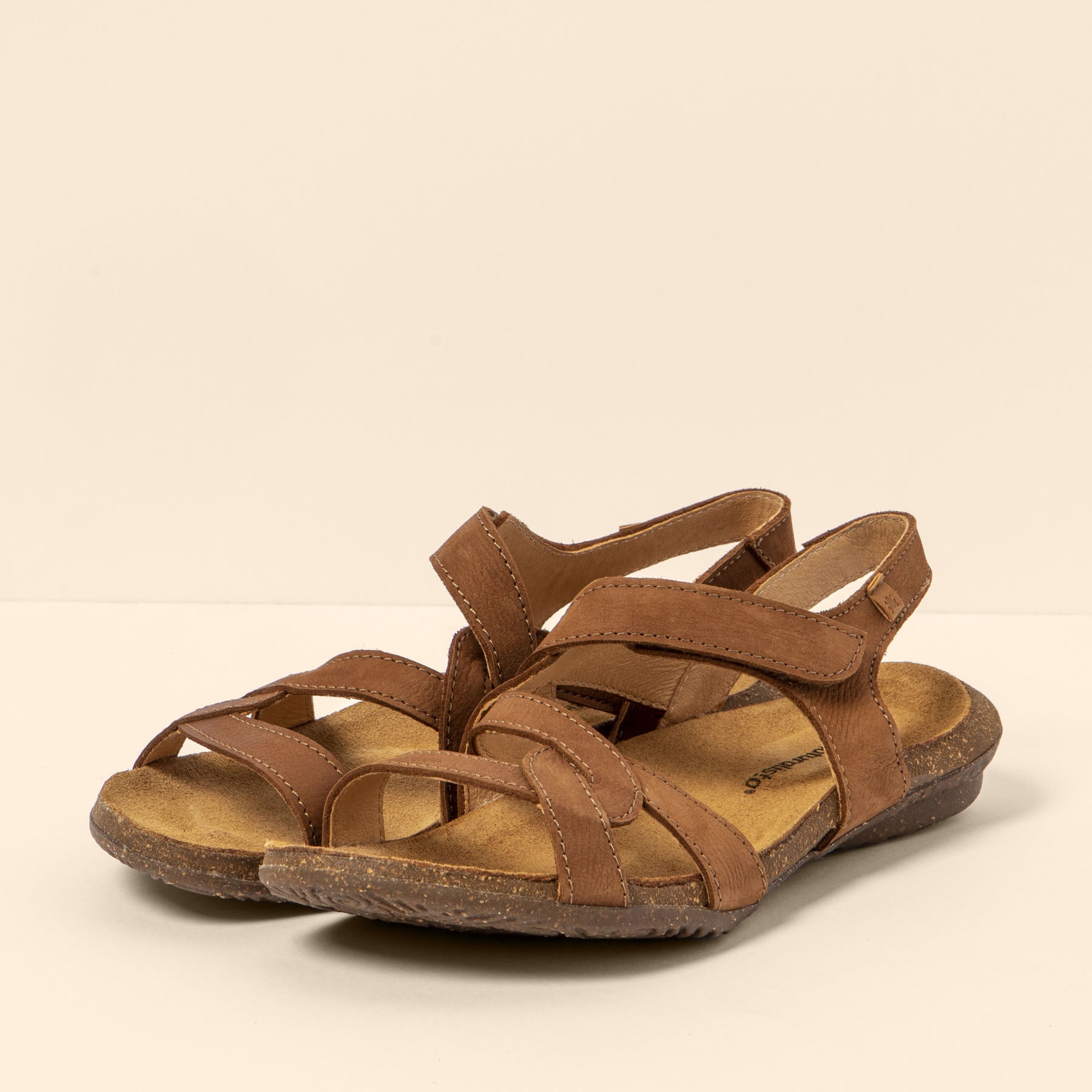 gid://shopify/Product/15699887128908_5