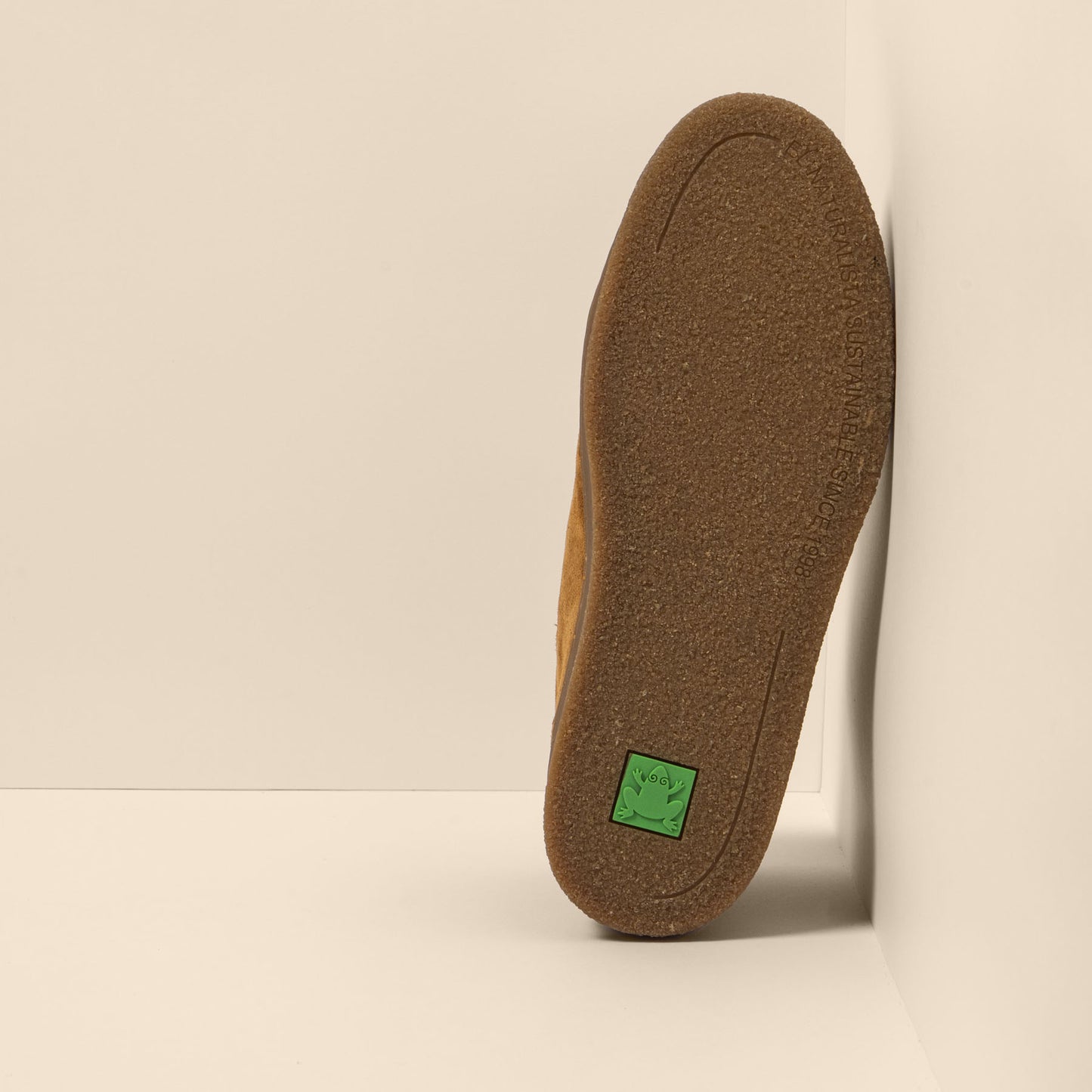 gid://shopify/Product/15700102611276_3