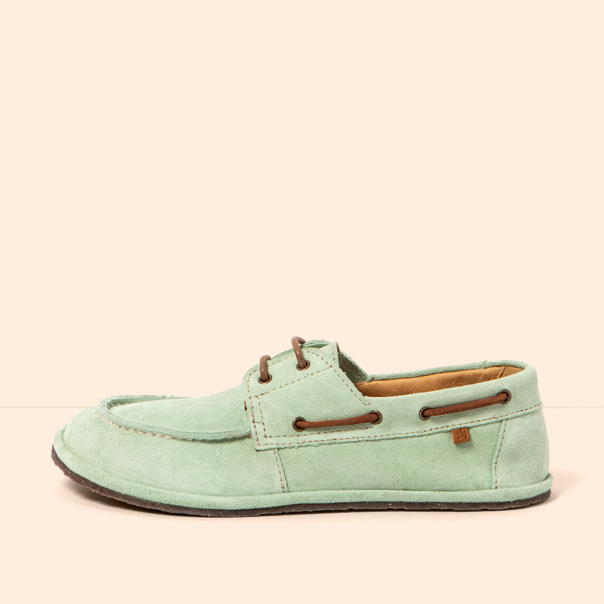 gid://shopify/Product/16124713337164_1