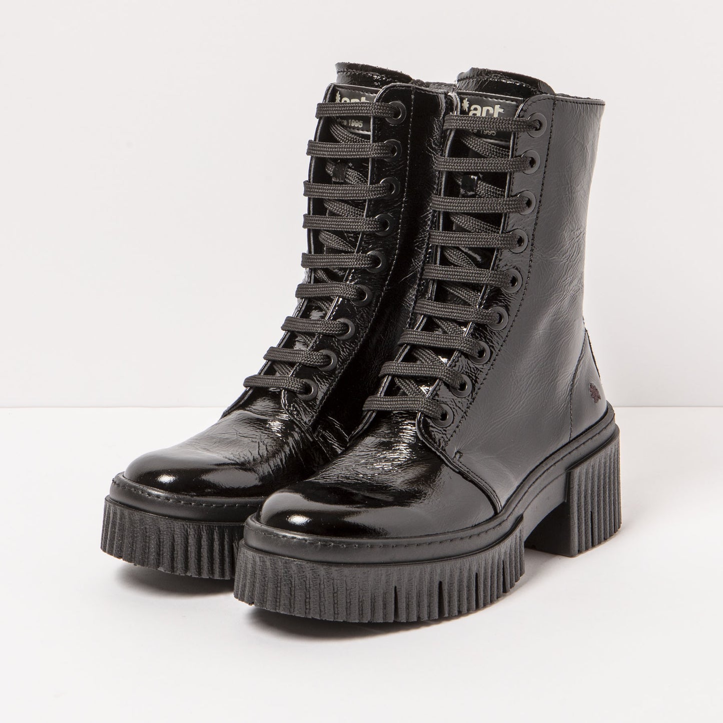 gid://shopify/Product/15785708093772_5