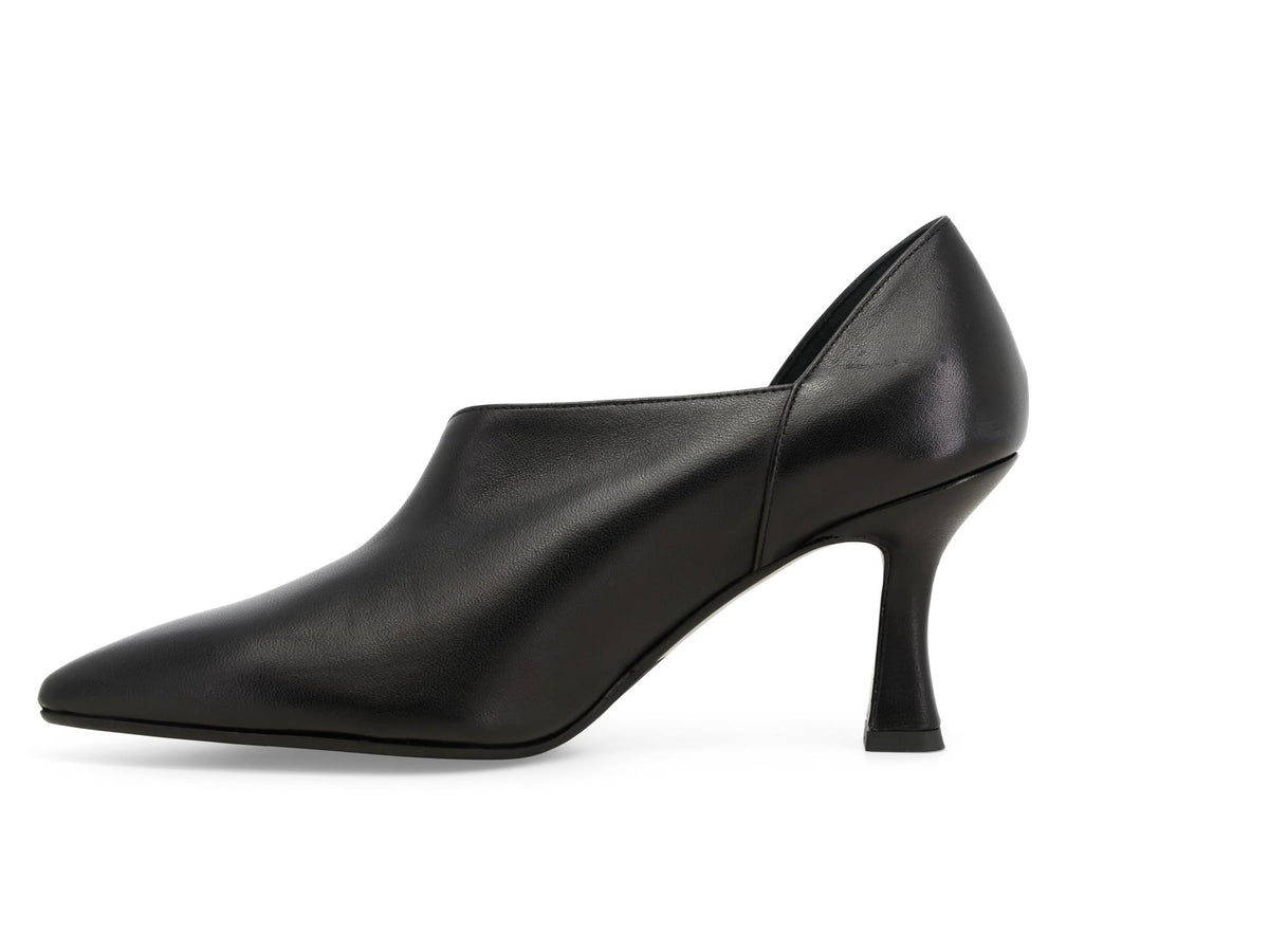 gid://shopify/Product/16118131654988_4
