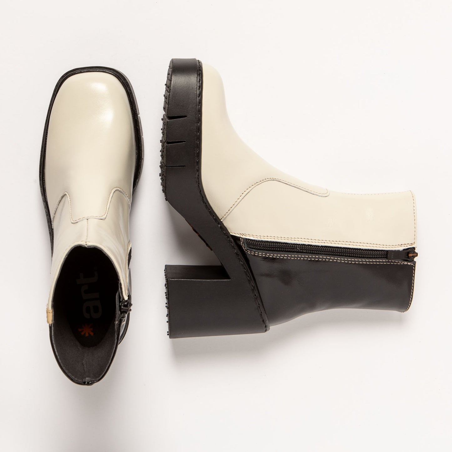 gid://shopify/Product/15694358282572_4