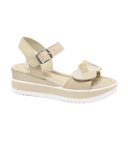 gid://shopify/Product/15740088942924_1