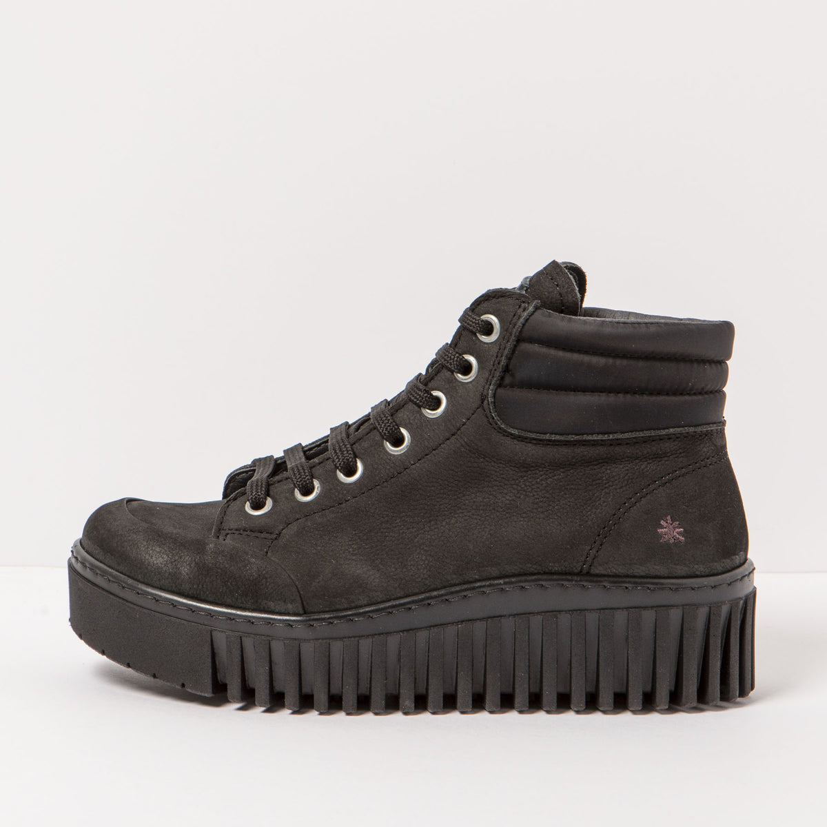 gid://shopify/Product/16171208802636_4