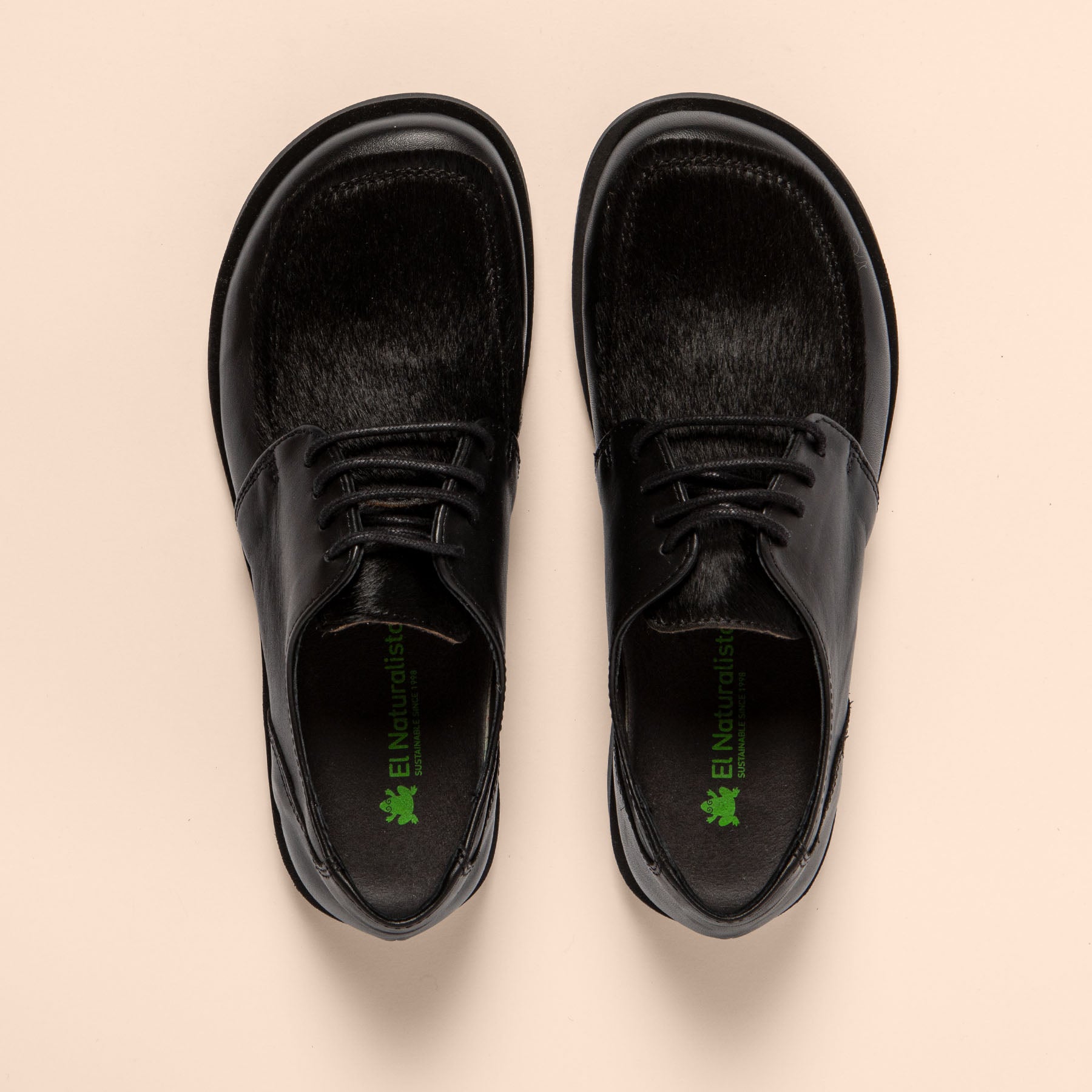 gid://shopify/Product/15700860600652_4