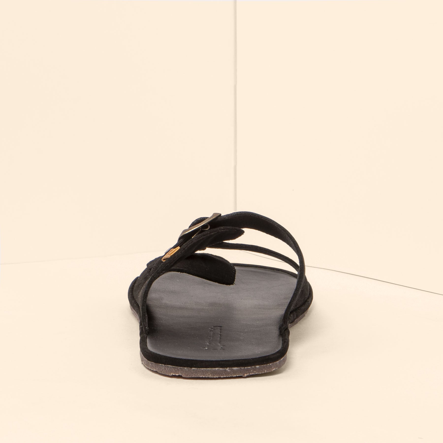 gid://shopify/Product/15791803564364_5