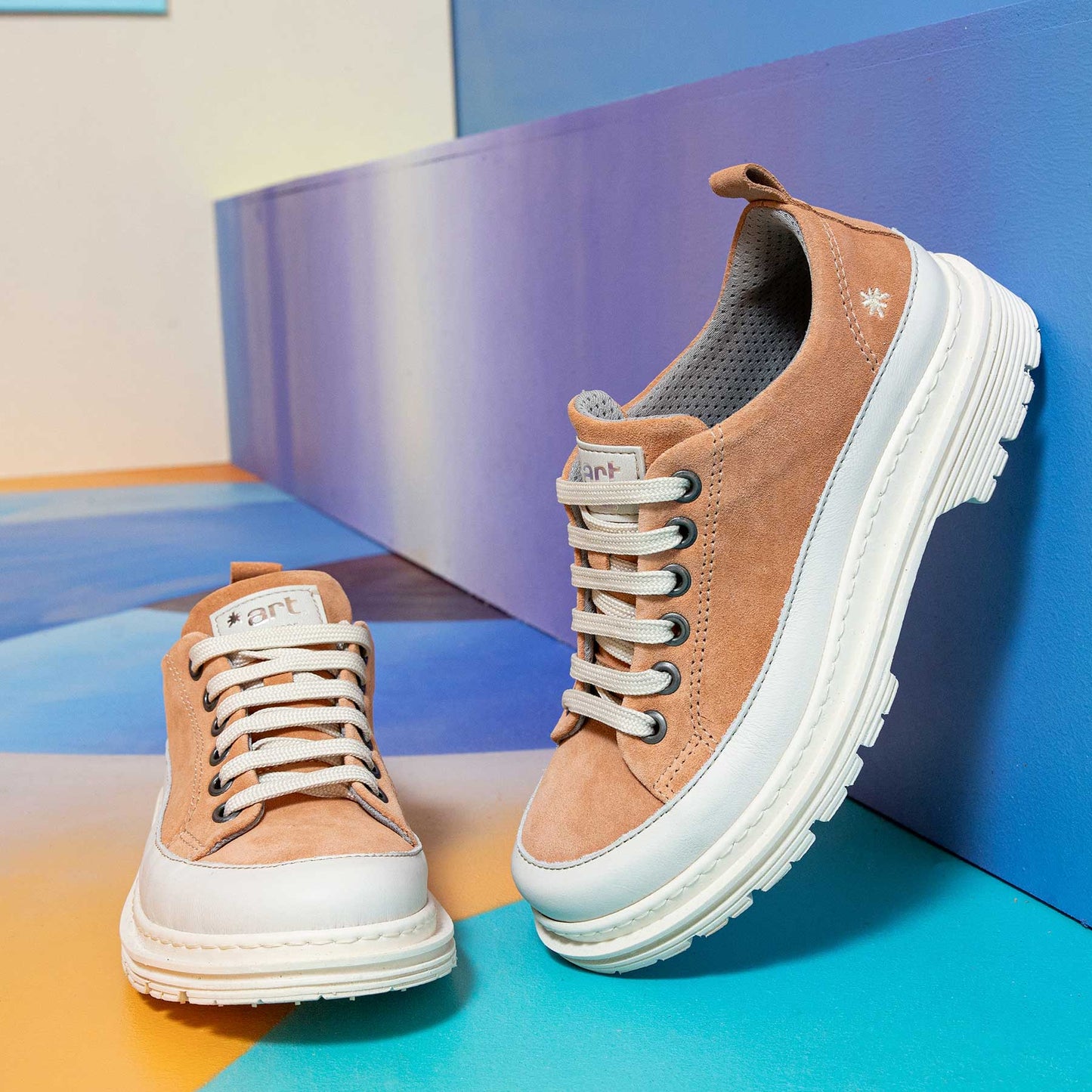 gid://shopify/Product/15693391331660_7