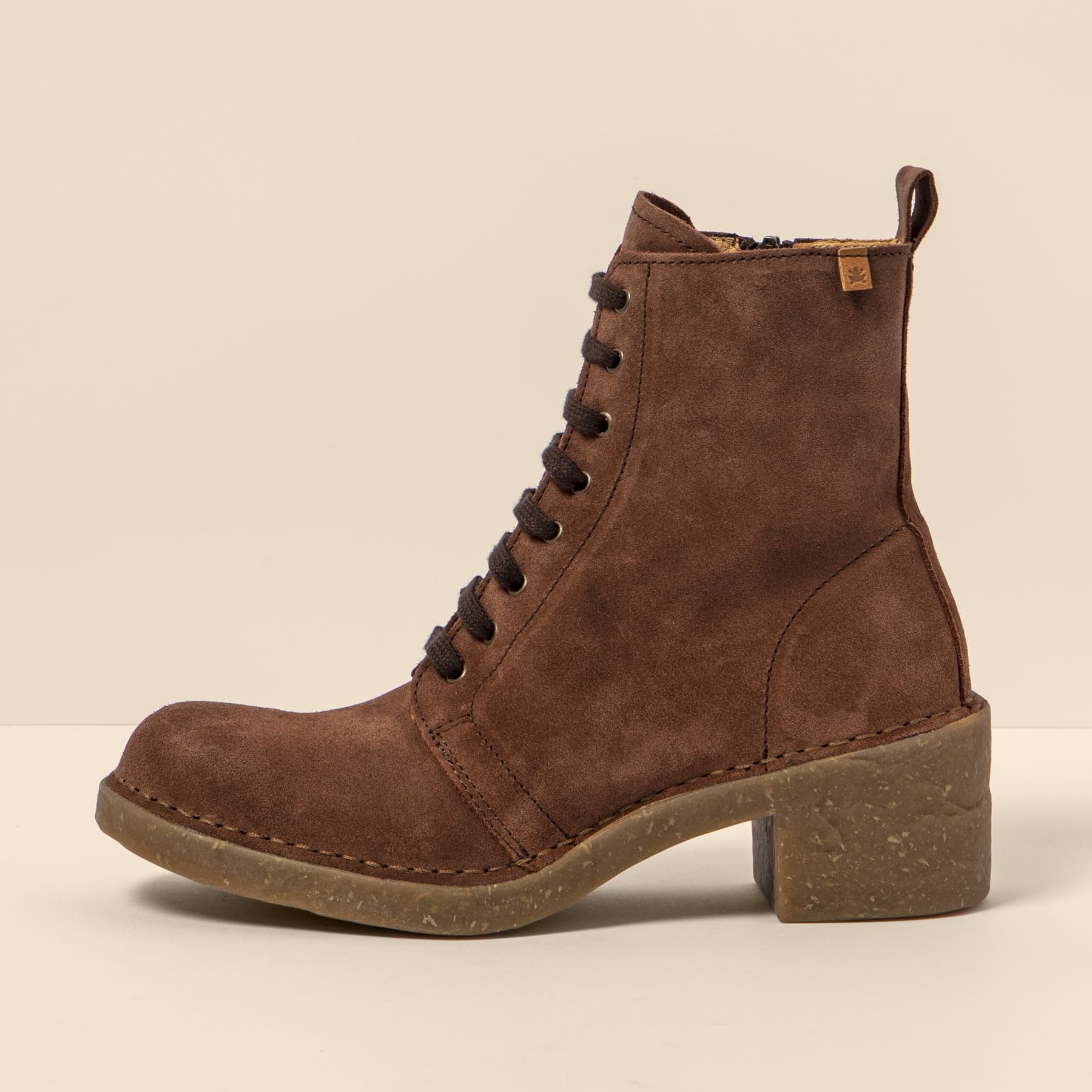 gid://shopify/Product/15700045070668_4
