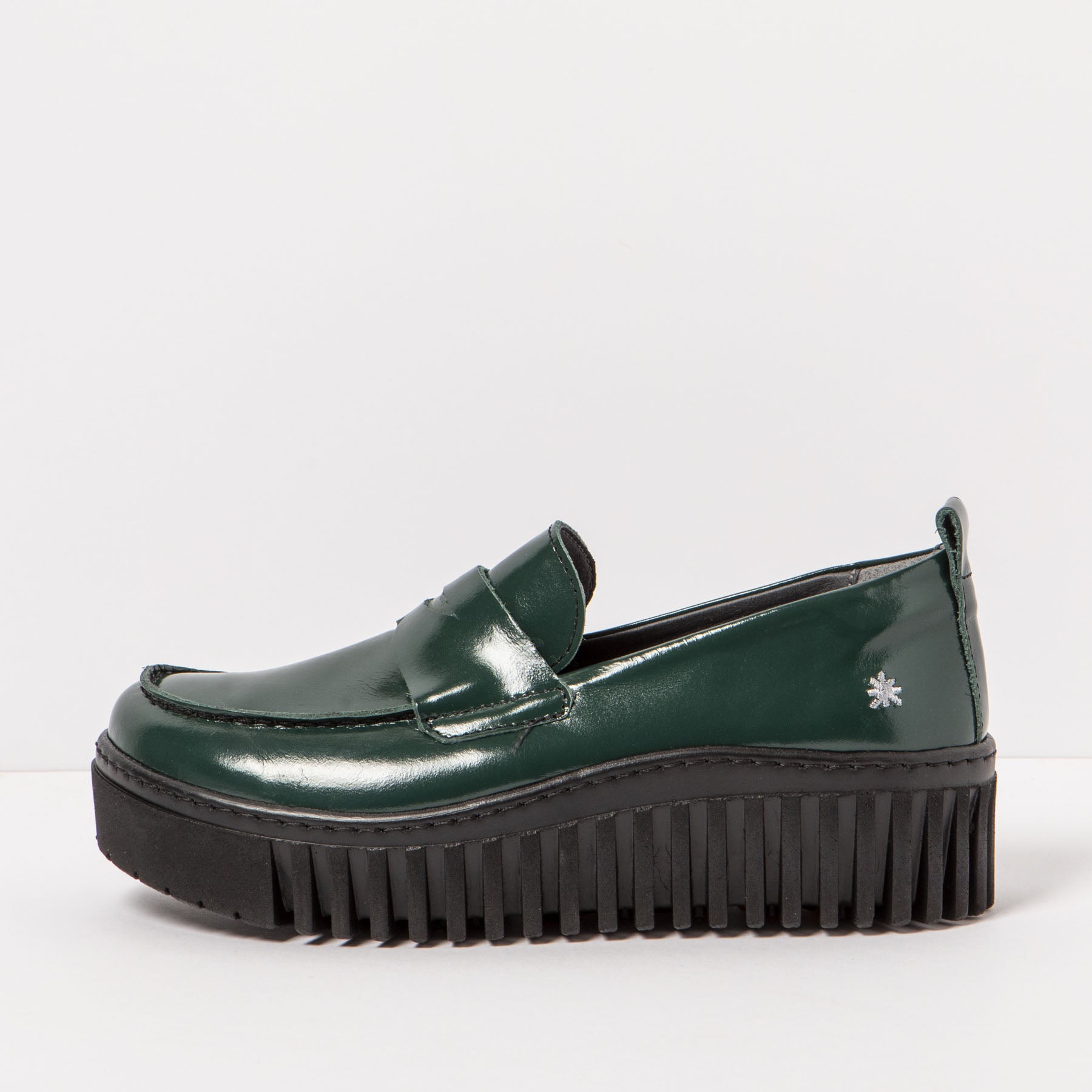gid://shopify/Product/15785720742220_4