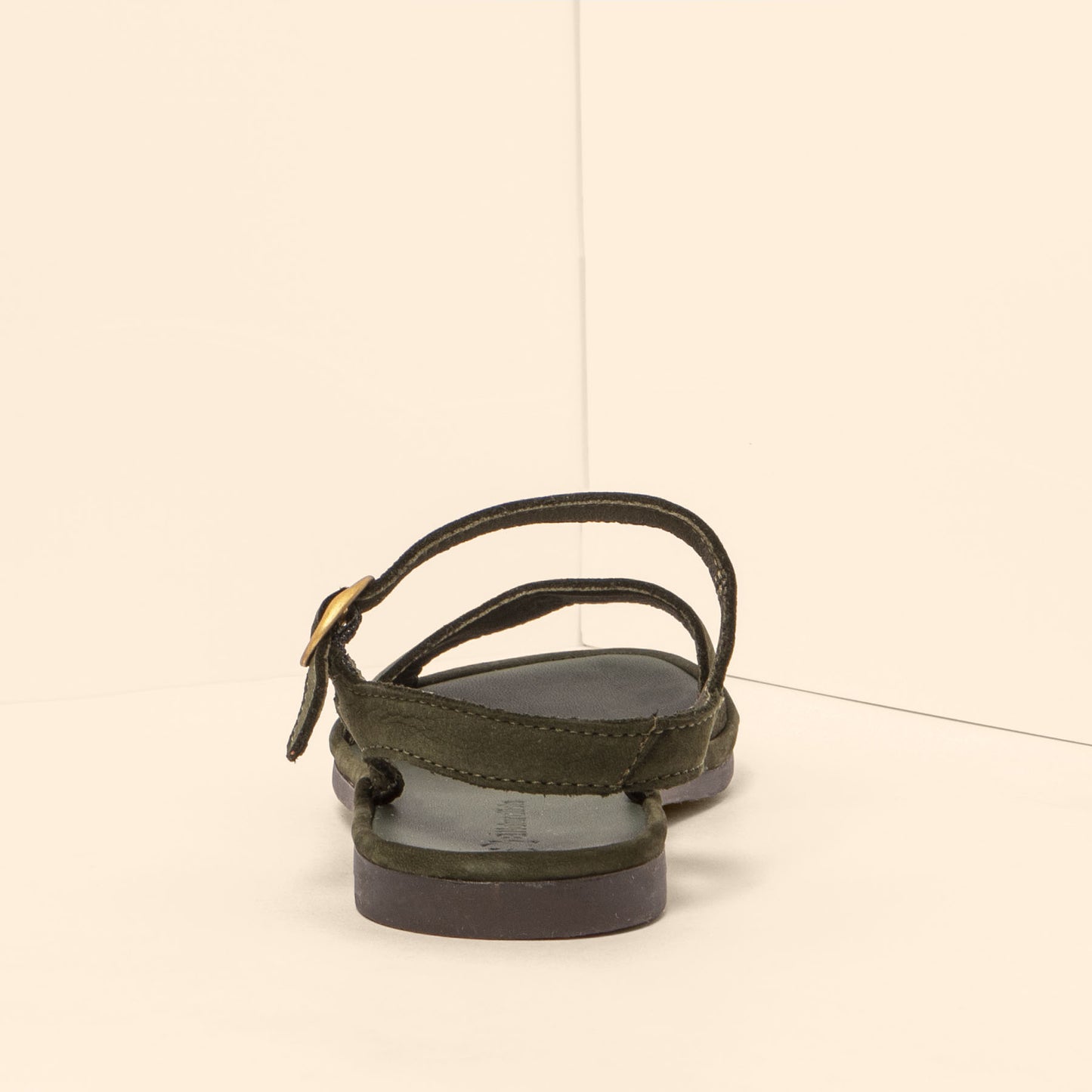 gid://shopify/Product/15700462567756_5