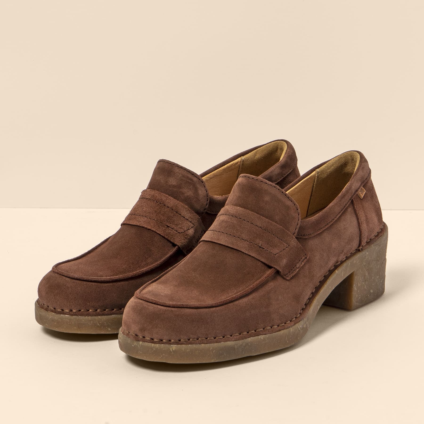 gid://shopify/Product/15700049789260_5
