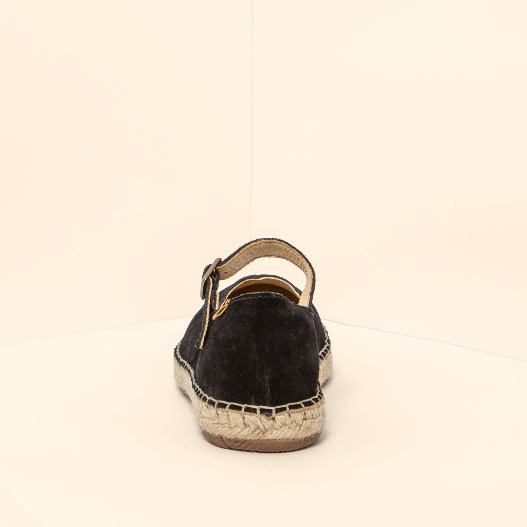 gid://shopify/Product/15700253868364_8
