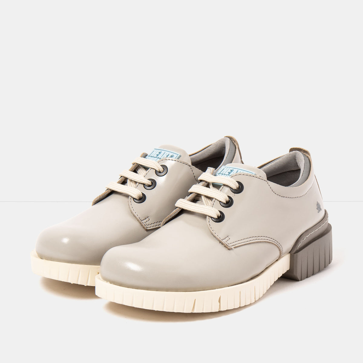 gid://shopify/Product/16172969361740_2