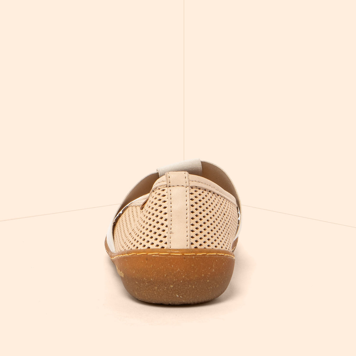 gid://shopify/Product/16124751872332_5