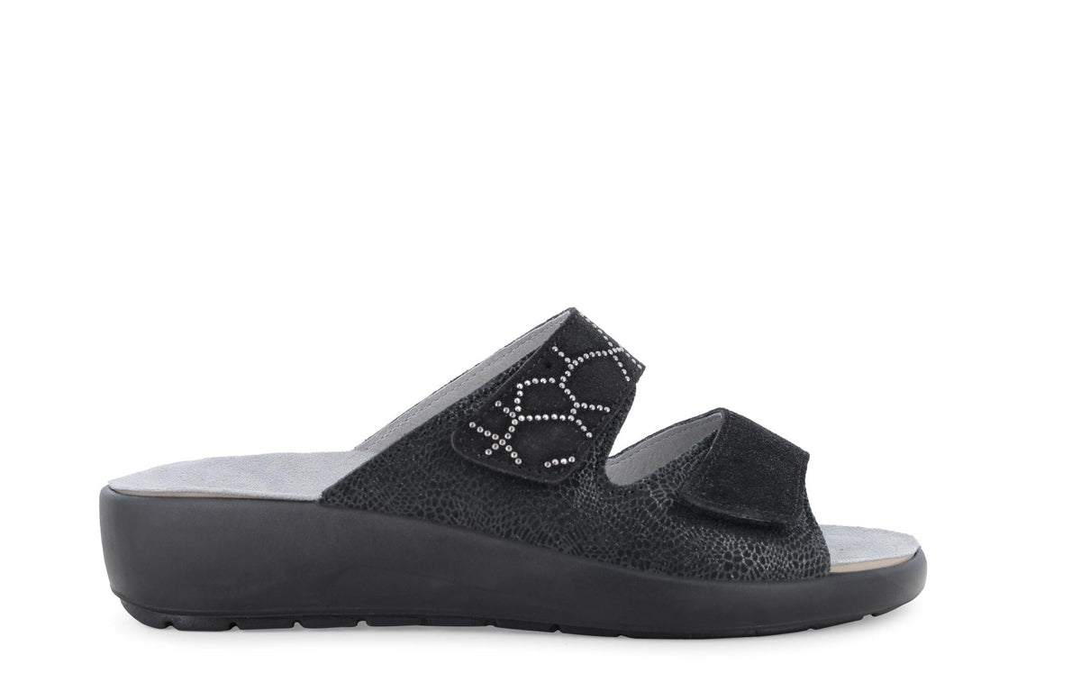 gid://shopify/Product/15761226072396_1