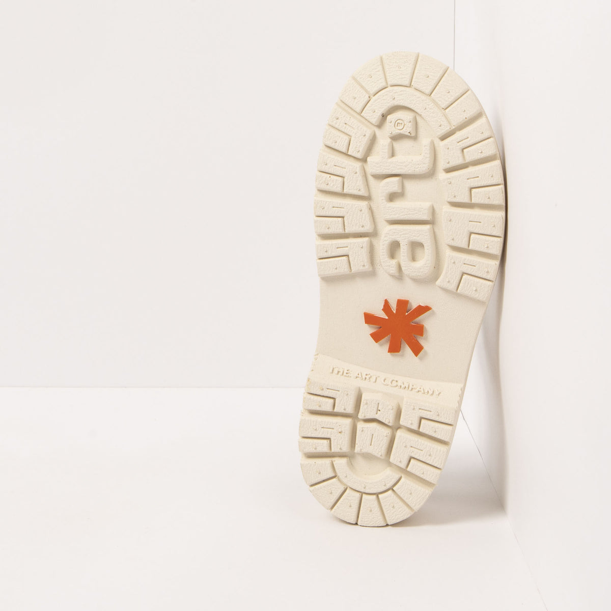 gid://shopify/Product/16171275977036_6