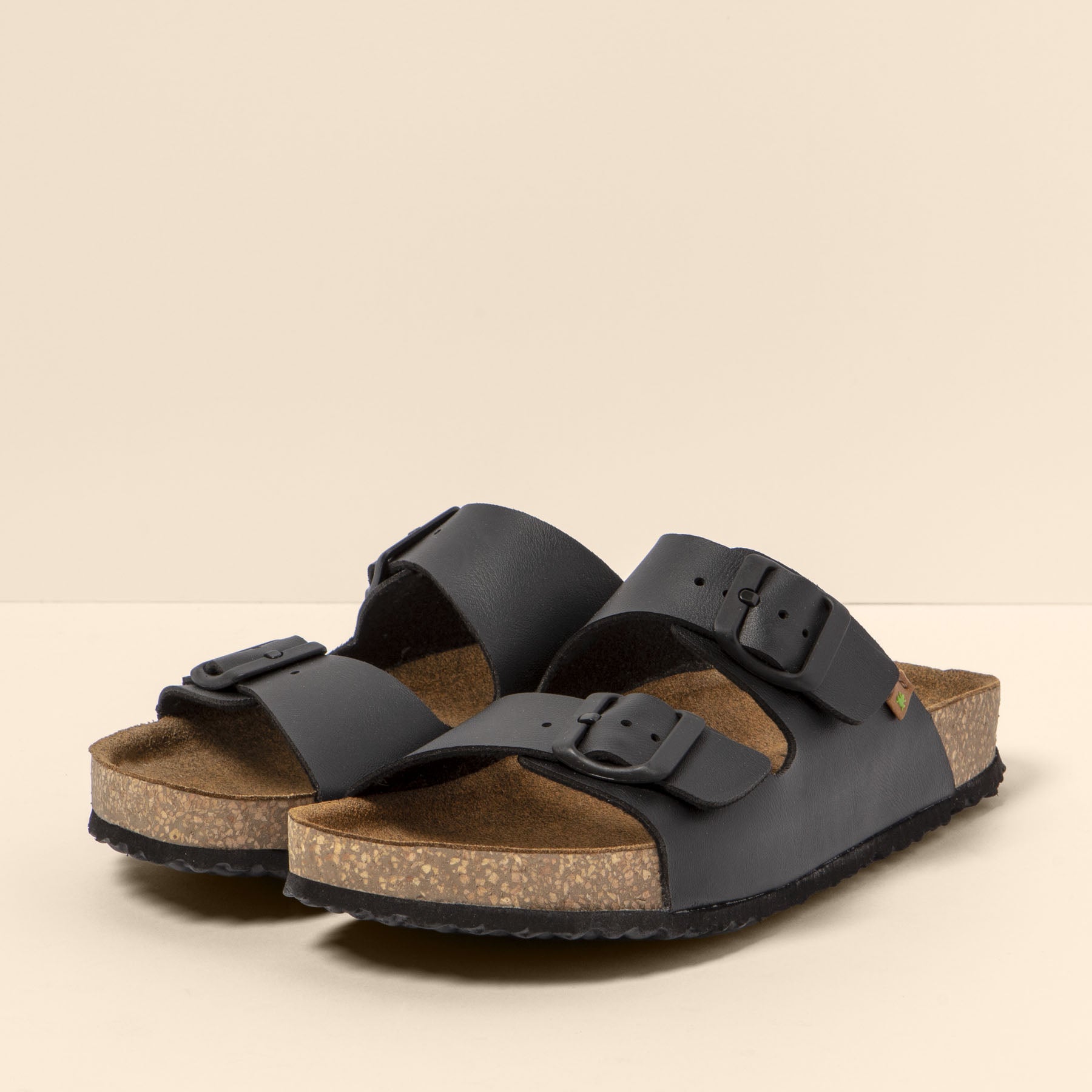 gid://shopify/Product/15791755034956_5
