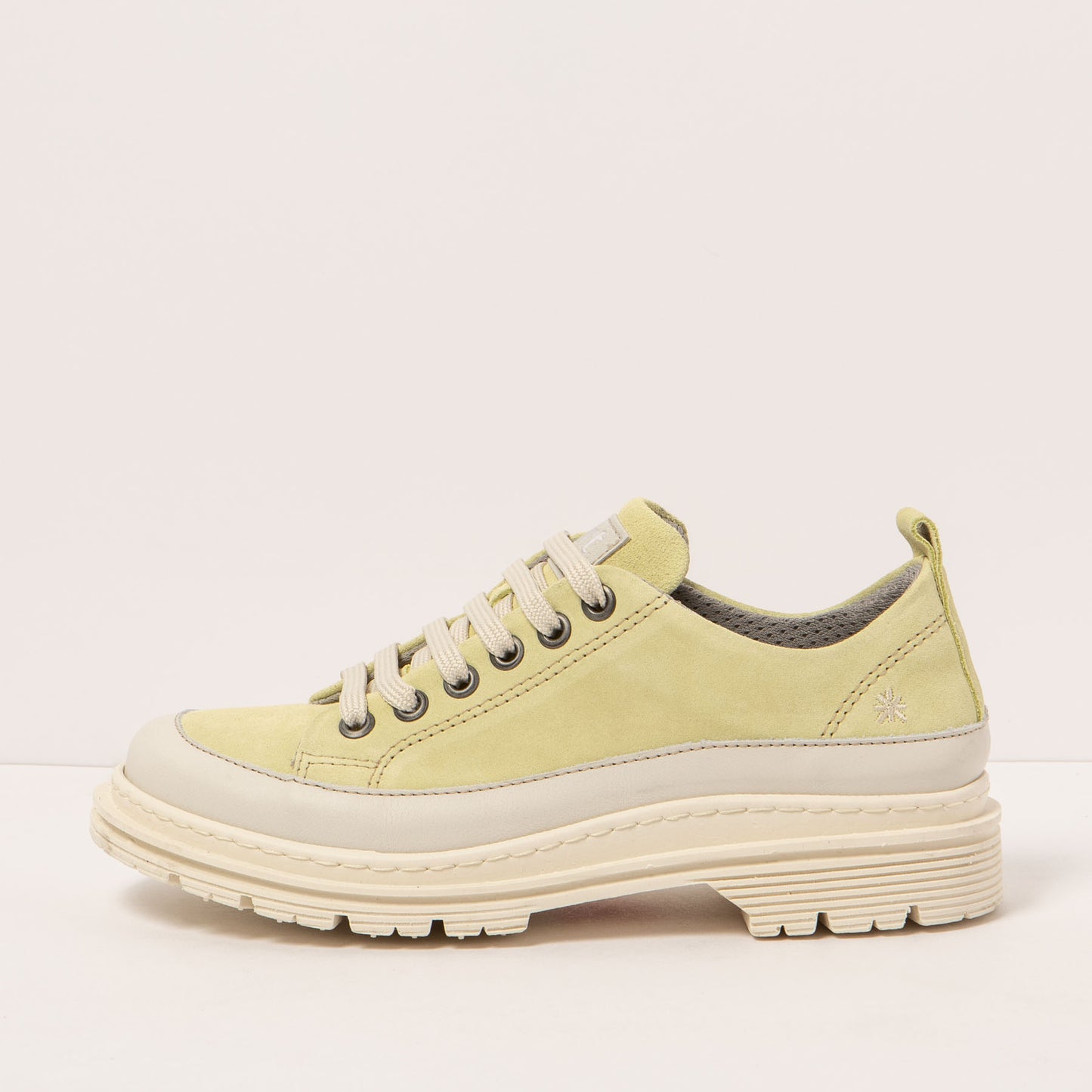 gid://shopify/Product/15693391331660_1