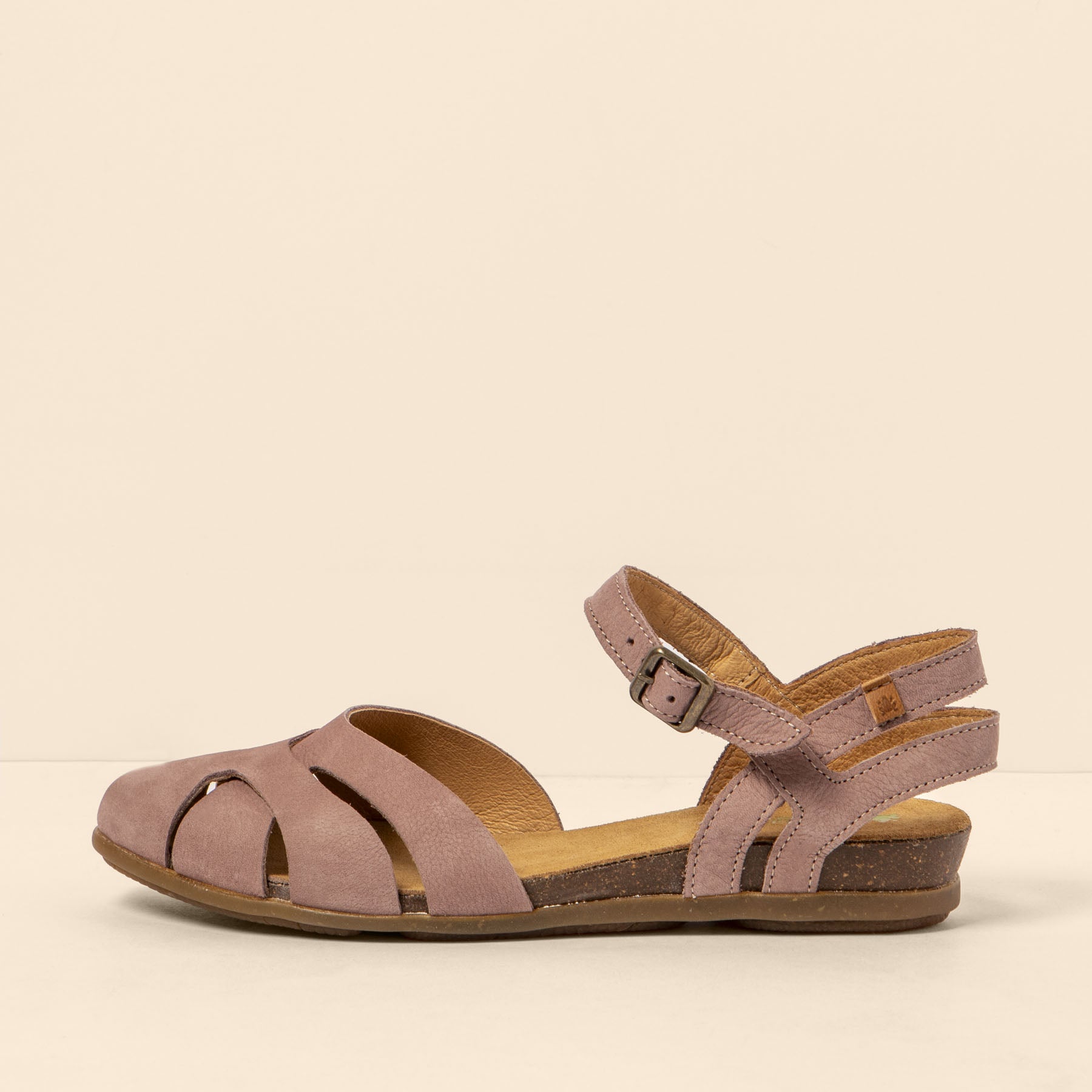 gid://shopify/Product/15700344602956_1