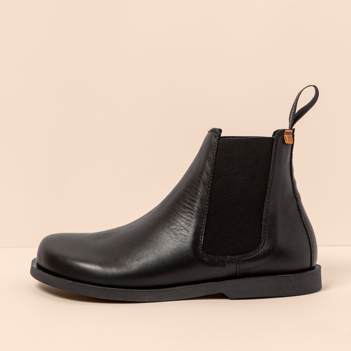 gid://shopify/Product/16124497953100_1