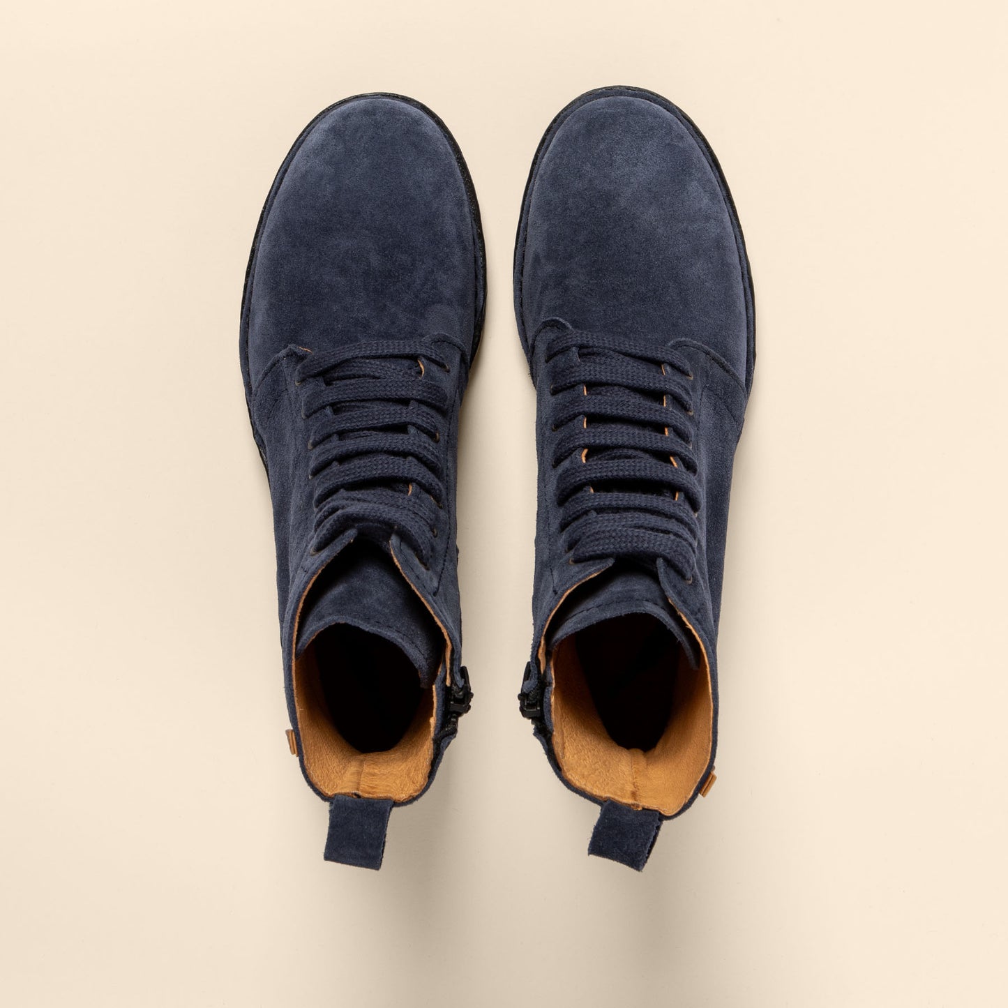 gid://shopify/Product/15700046086476_4