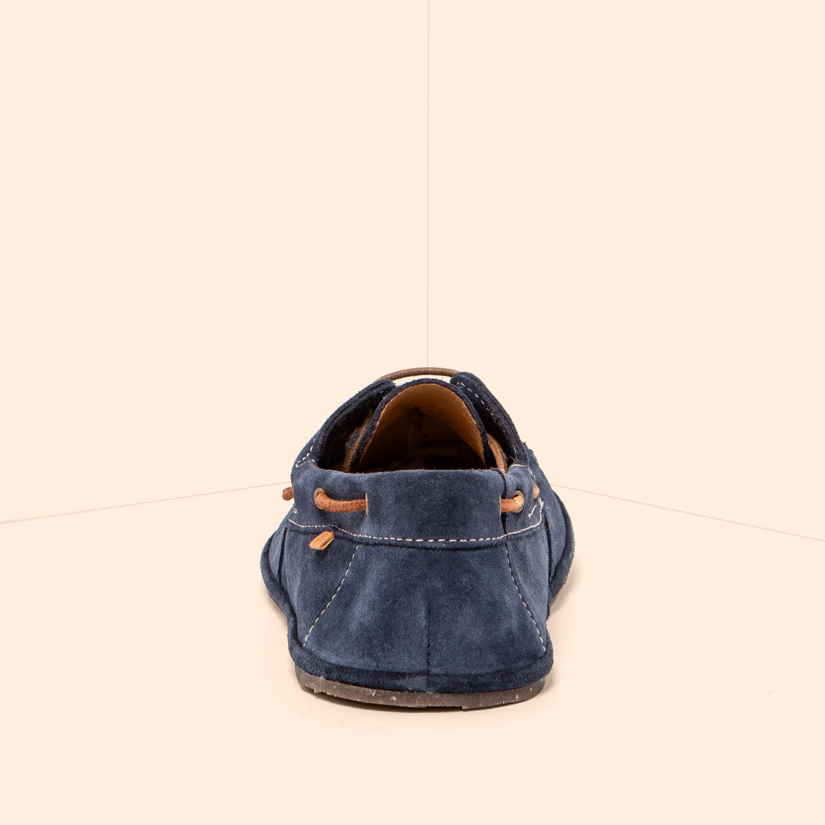 gid://shopify/Product/16124716613964_5
