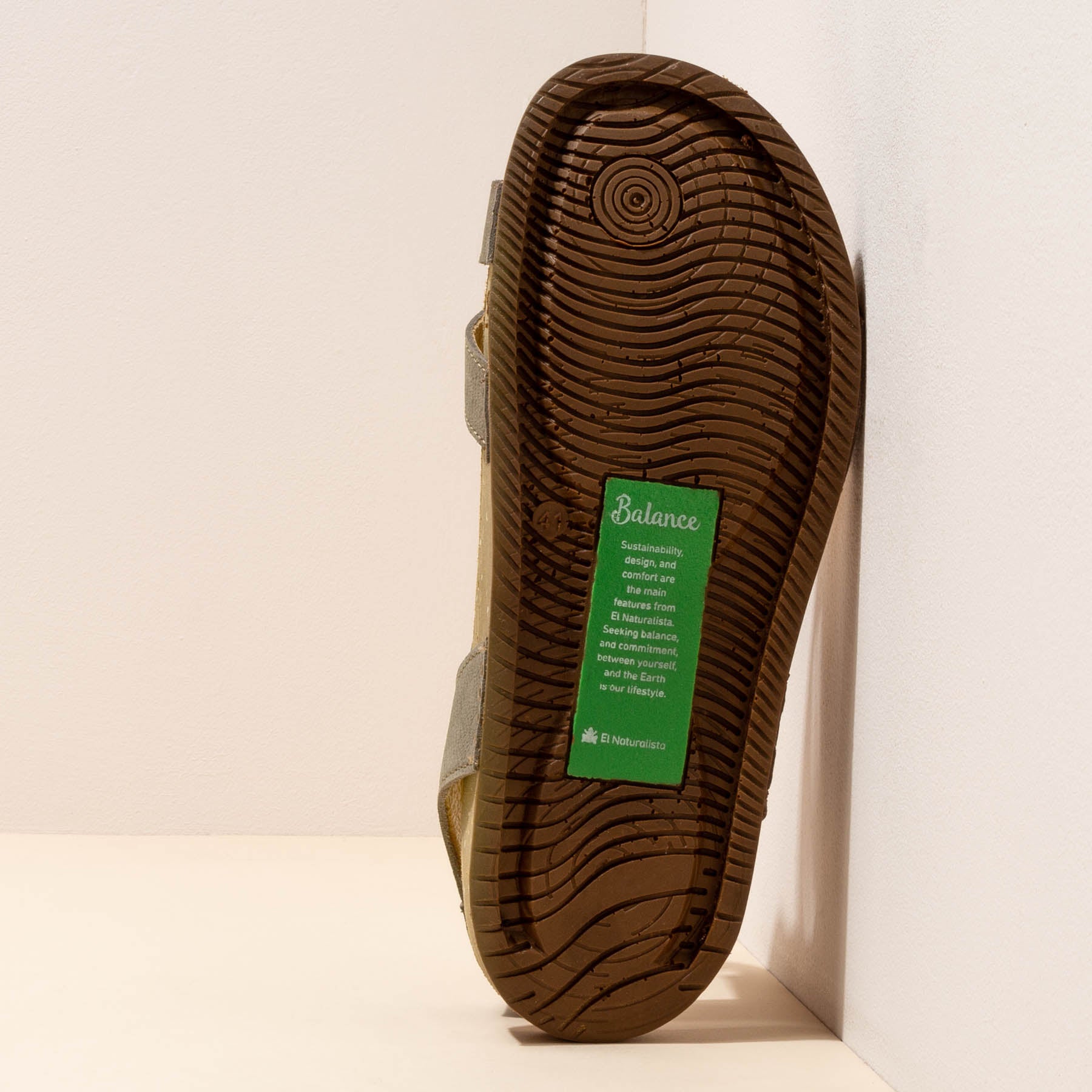 gid://shopify/Product/15700059128140_6