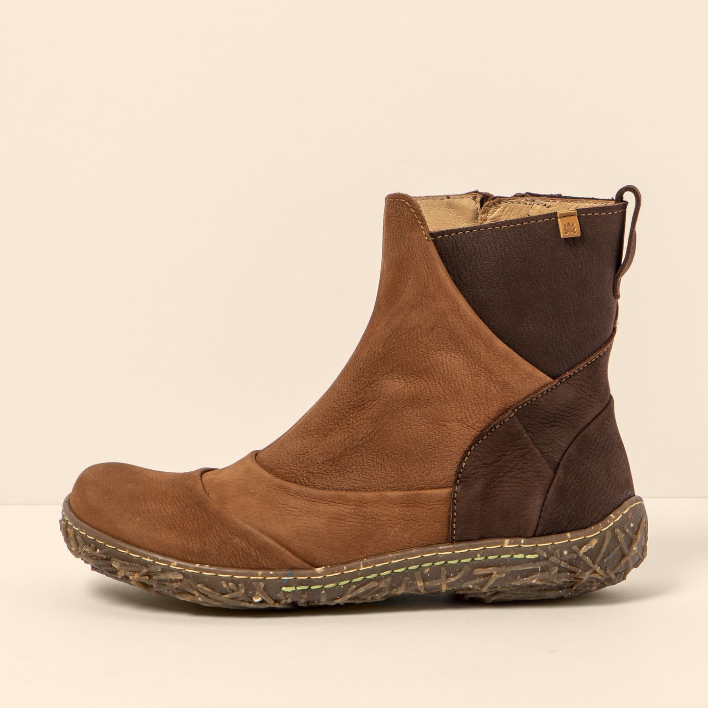 gid://shopify/Product/15699974586700_4