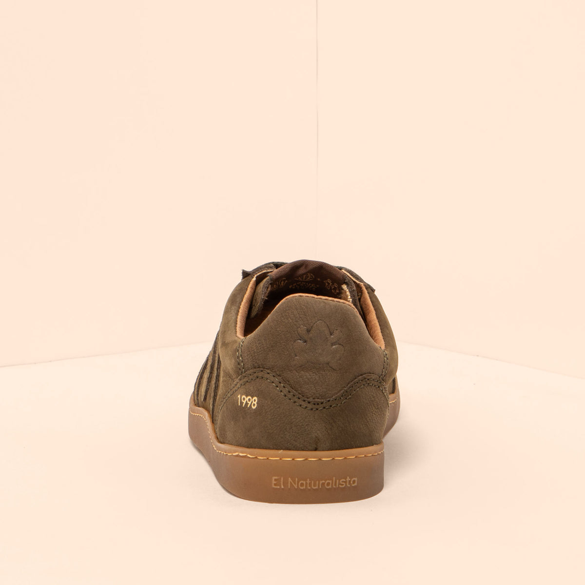 gid://shopify/Product/15700862665036_5