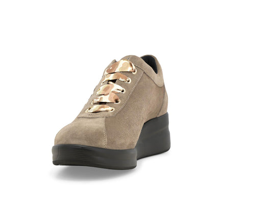 gid://shopify/Product/16118276817228_3