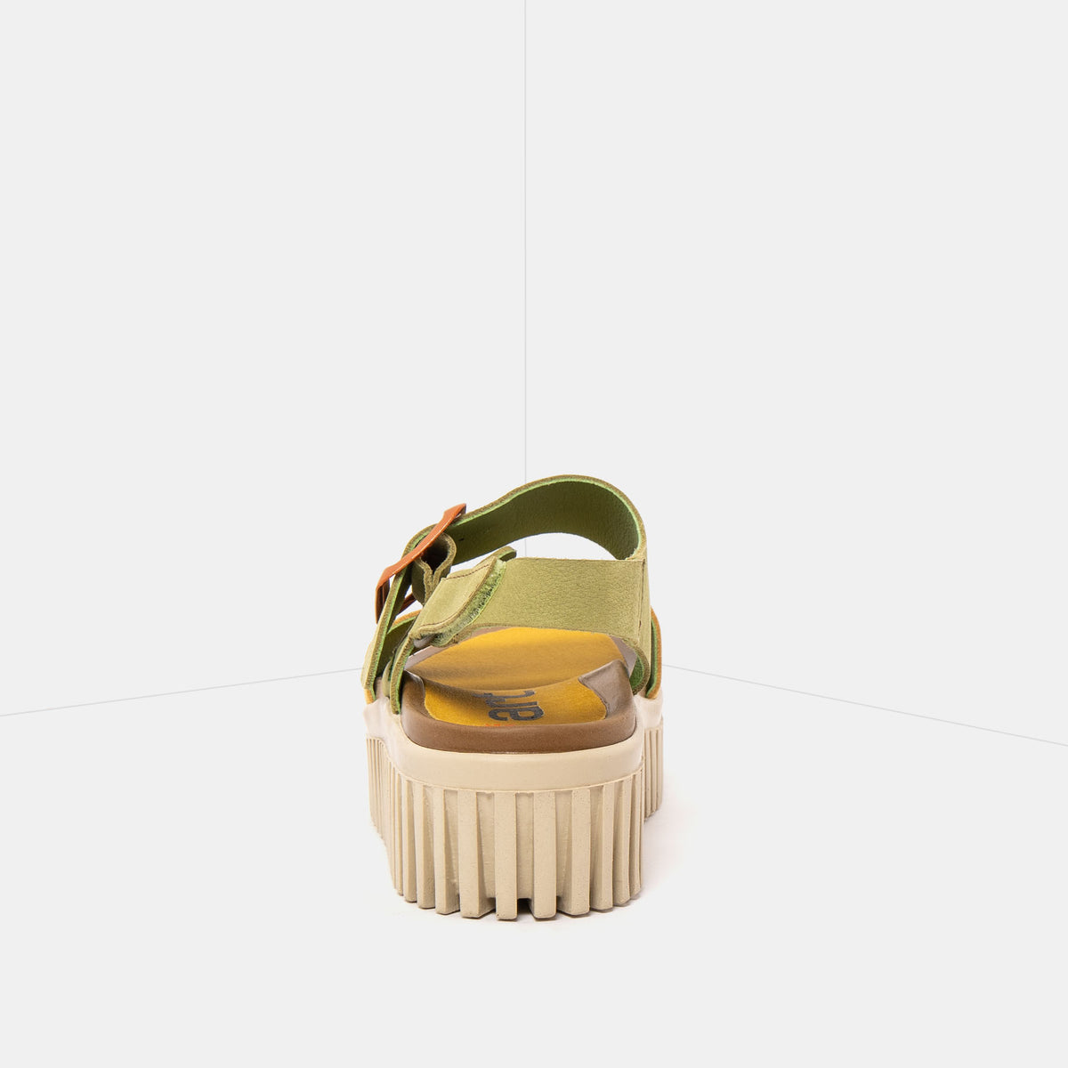 gid://shopify/Product/16172935545164_5