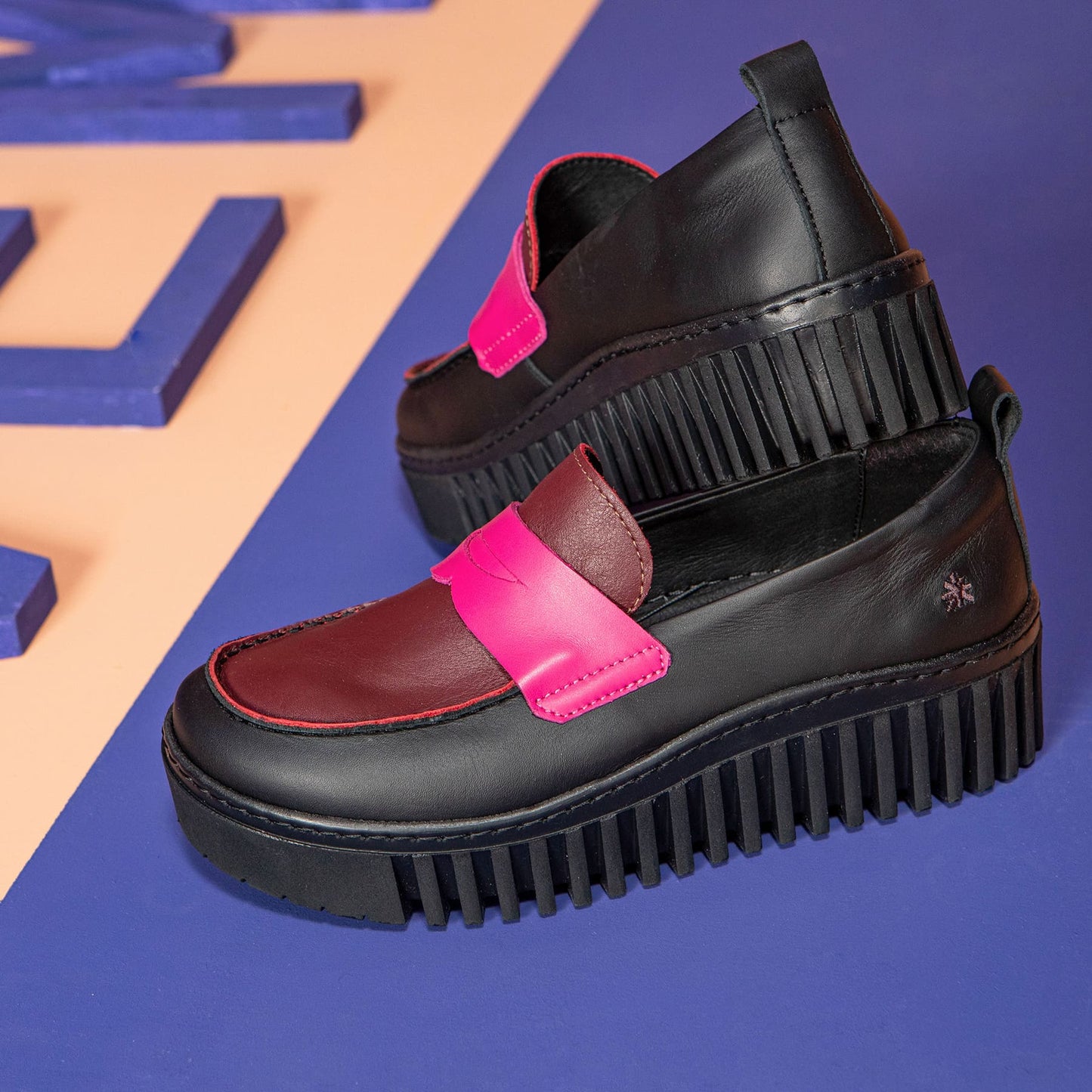 gid://shopify/Product/15785721299276_7