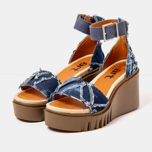gid://shopify/Product/16173103546700_2