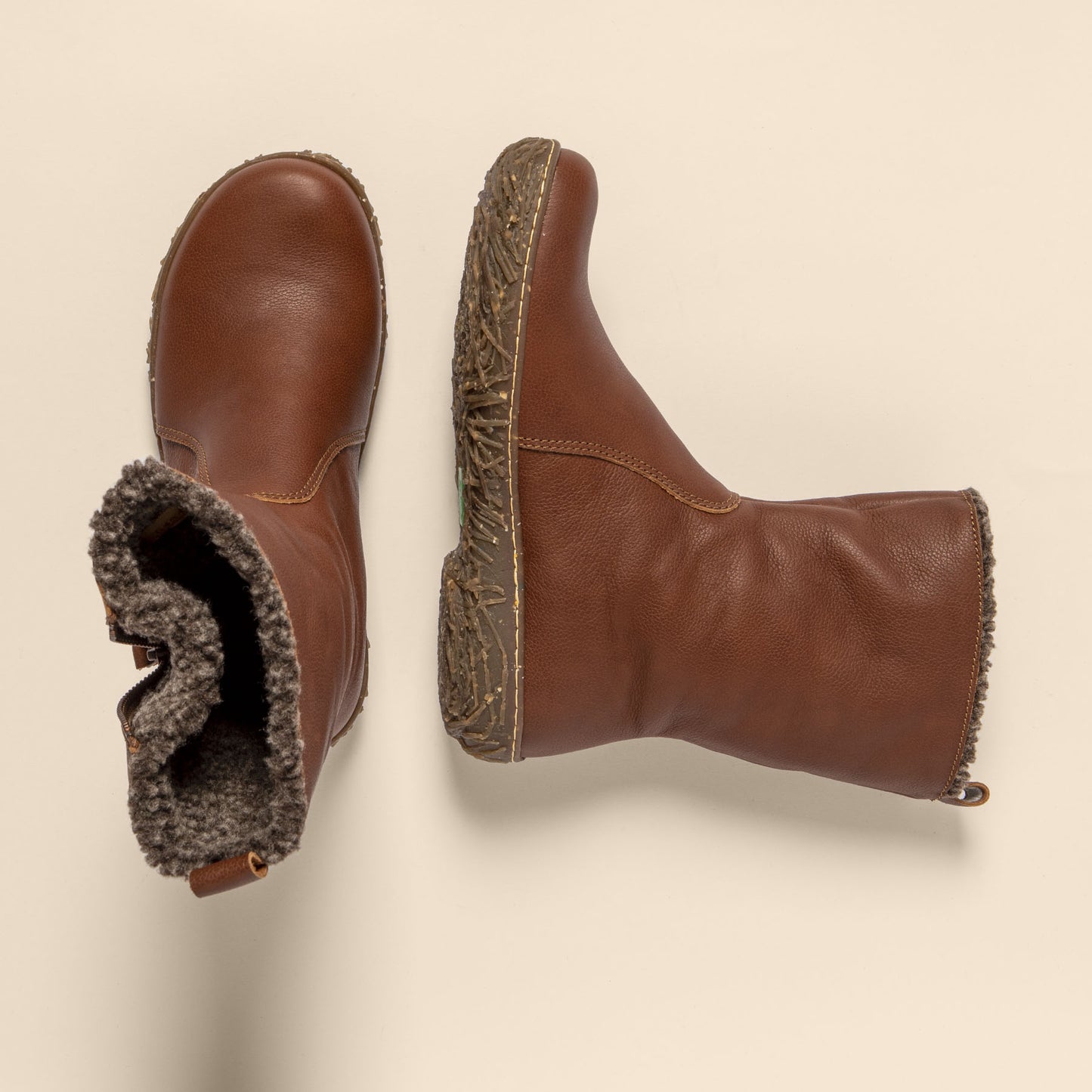 gid://shopify/Product/15699975471436_7